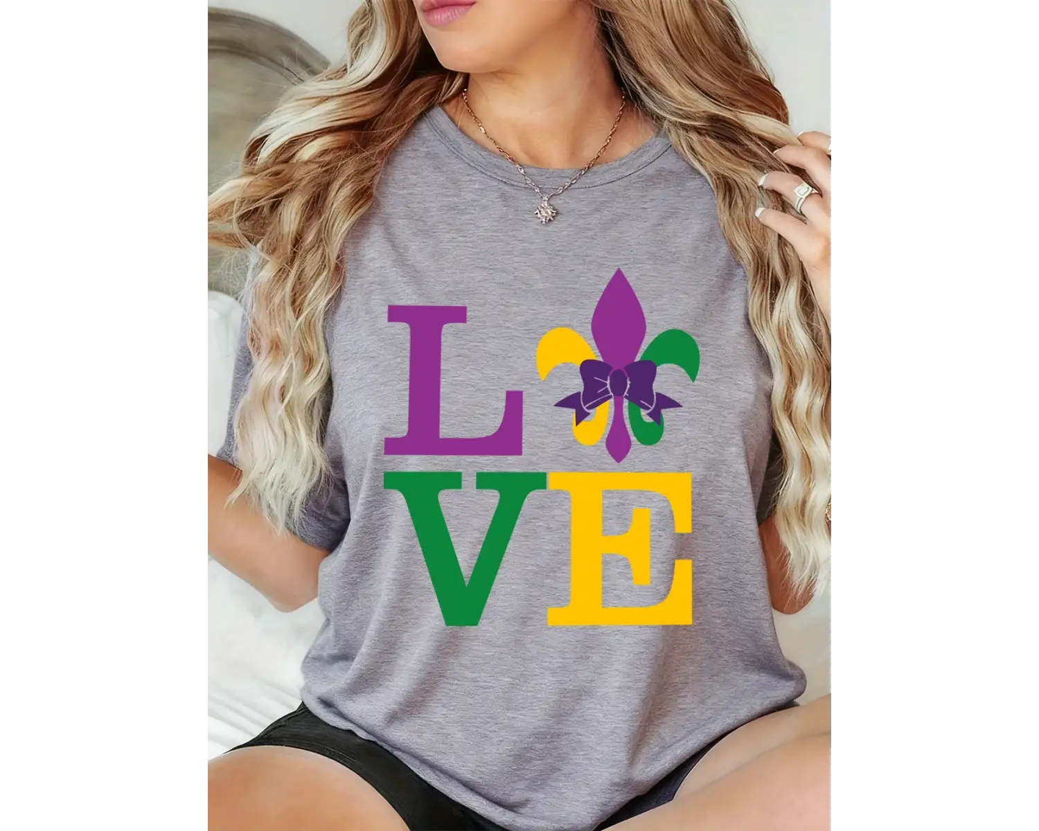 Urban Pop Graphic Kadın Tişört KoleksiyonuKod 5395