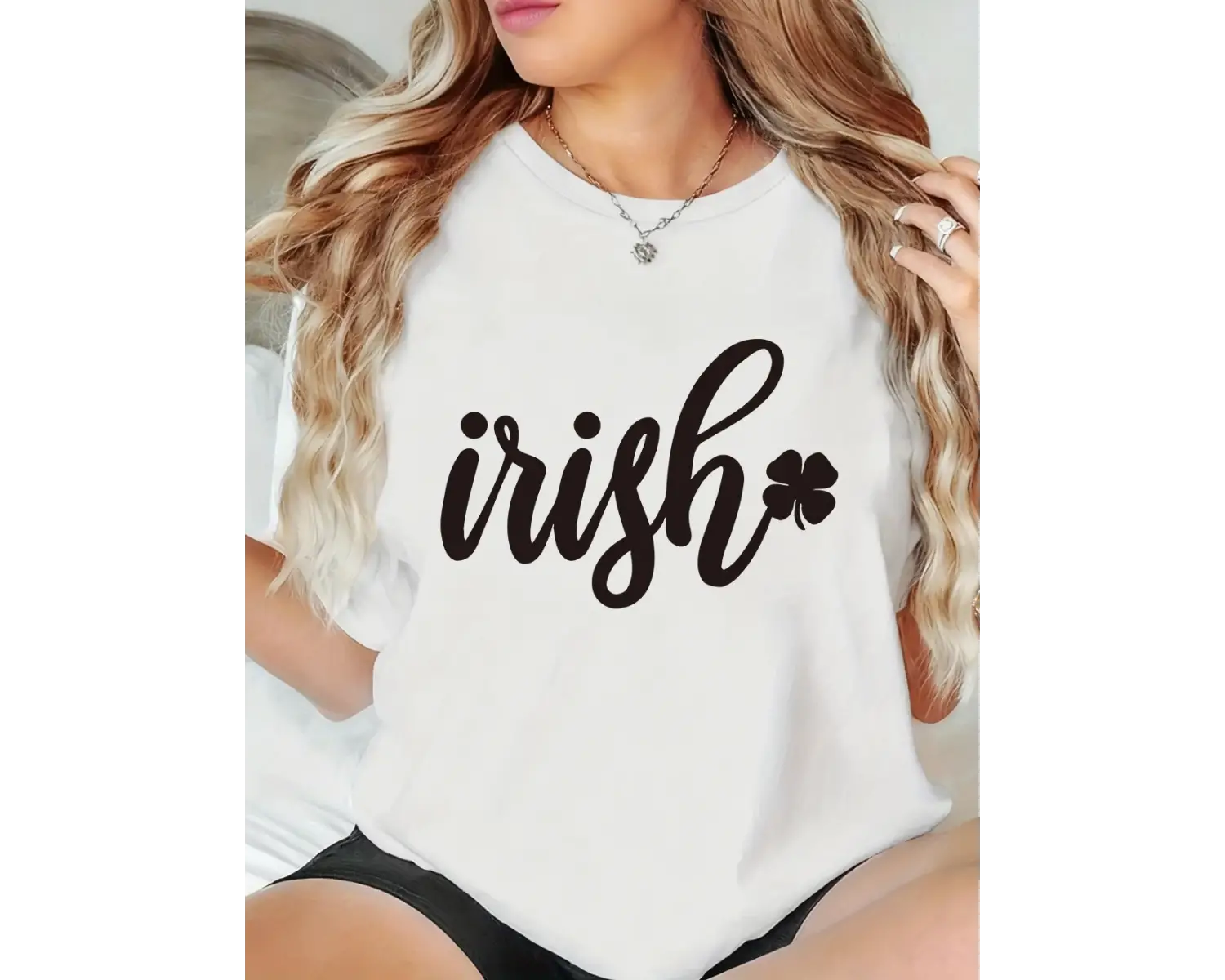 Urban Pop Graphic Kadın Tişört KoleksiyonuKod 5410