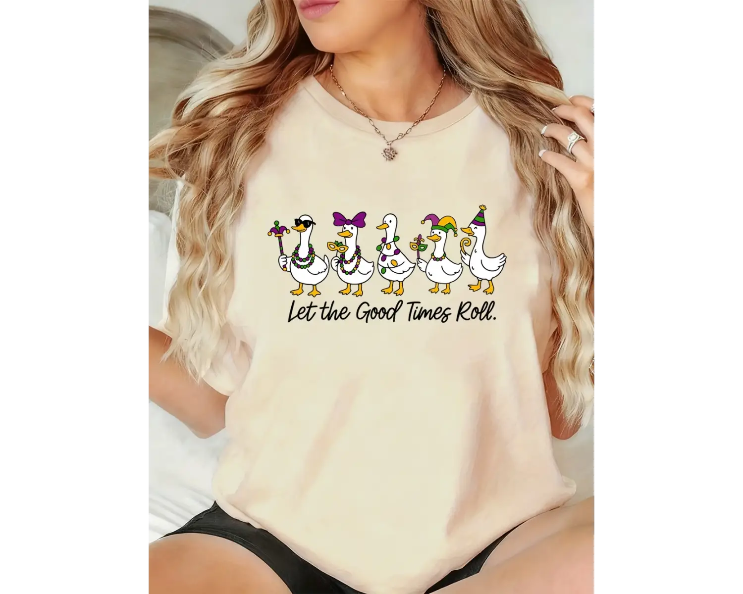 Urban Pop Graphic Kadın Tişört KoleksiyonuKod 5411