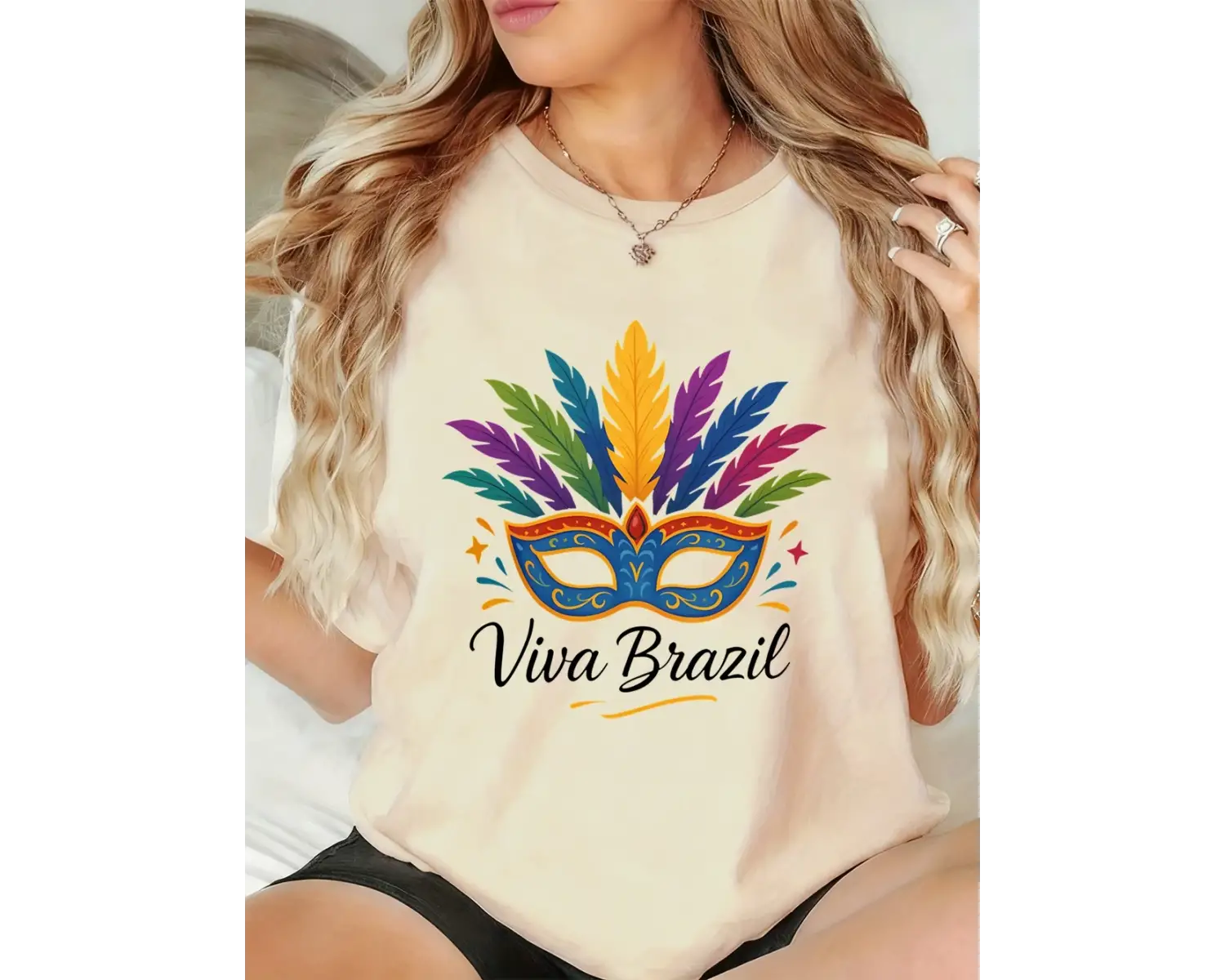 Urban Pop Graphic Kadın Tişört KoleksiyonuKod 5412