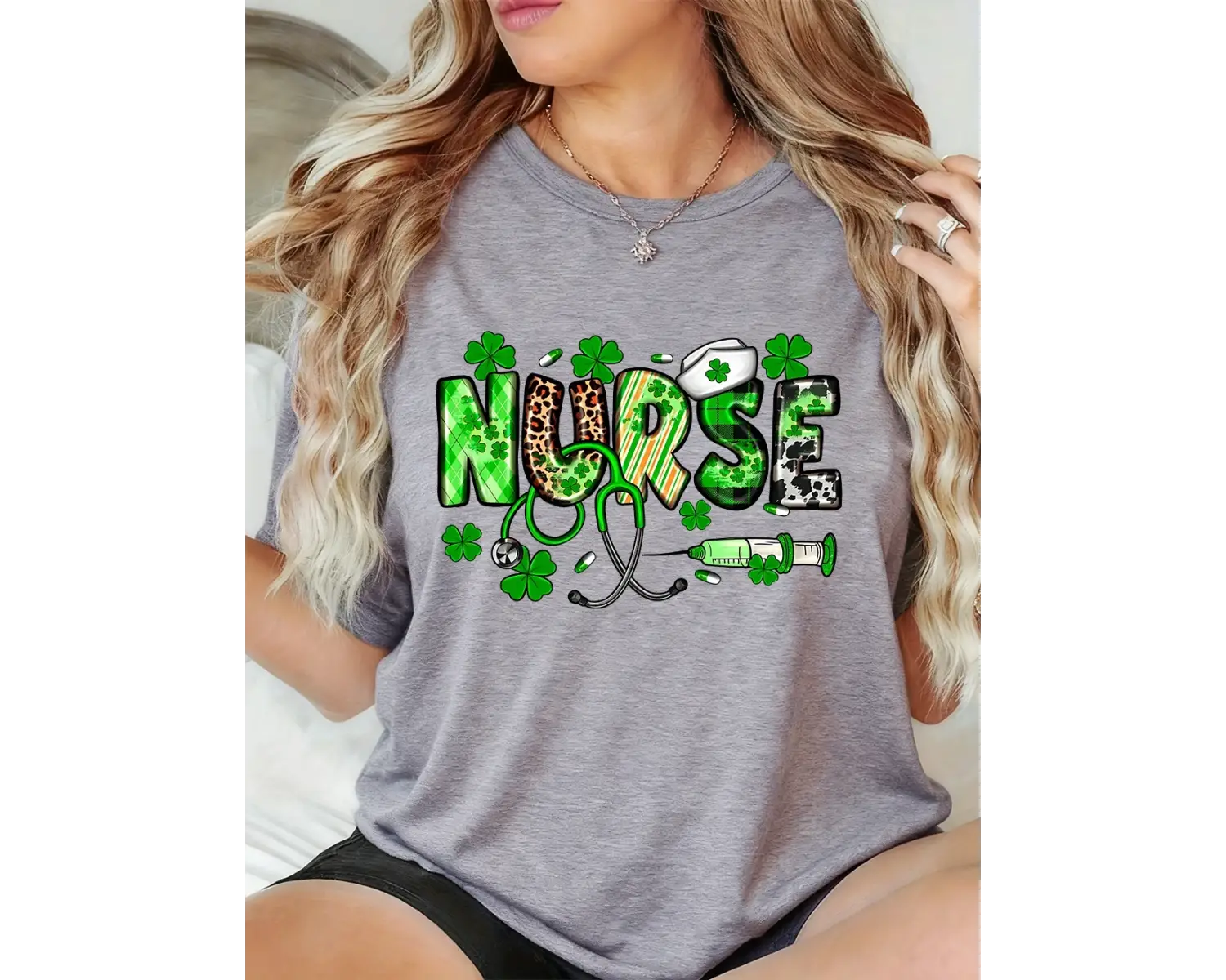 Urban Pop Graphic Kadın Tişört KoleksiyonuKod 5421