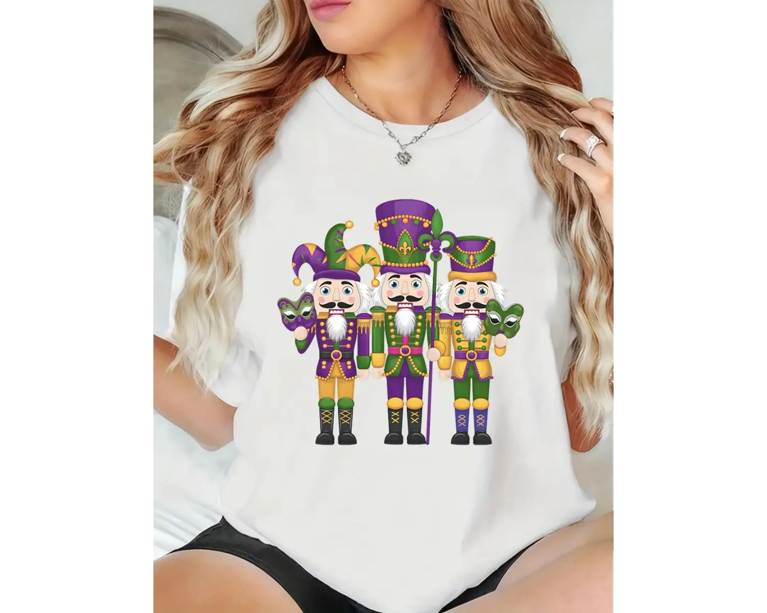 Urban Pop Graphic Kadın Tişört KoleksiyonuKod 5424