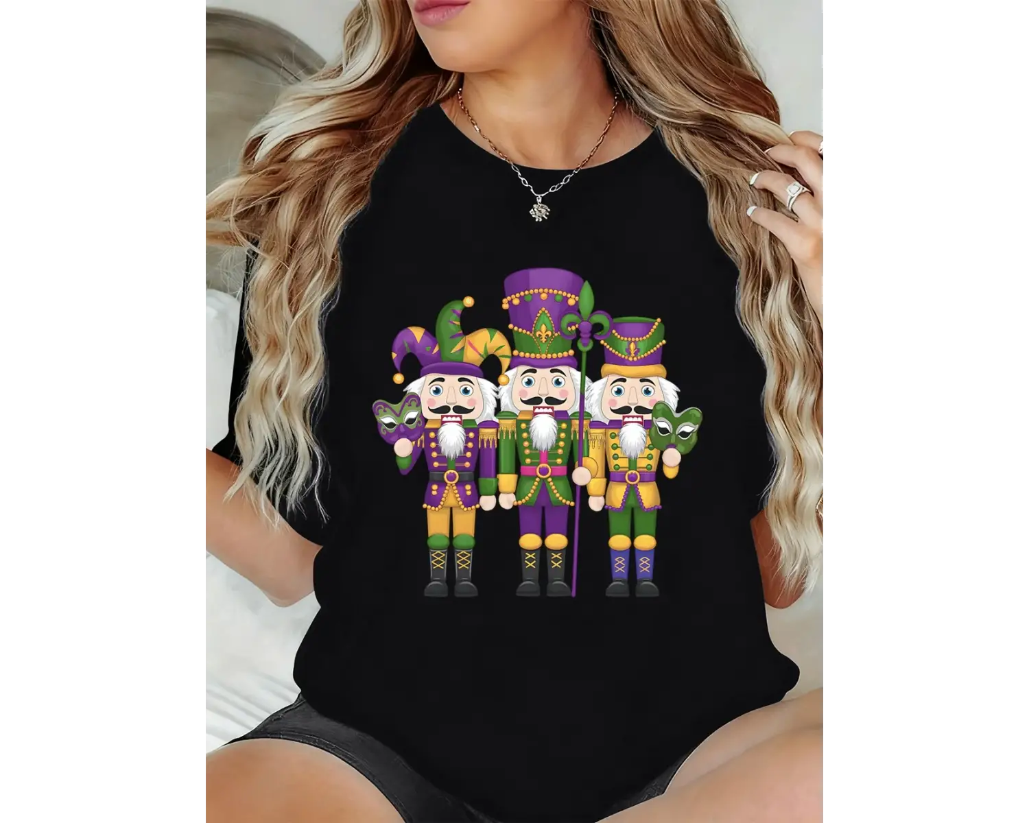 Urban Pop Graphic Kadın Tişört KoleksiyonuKod 5424