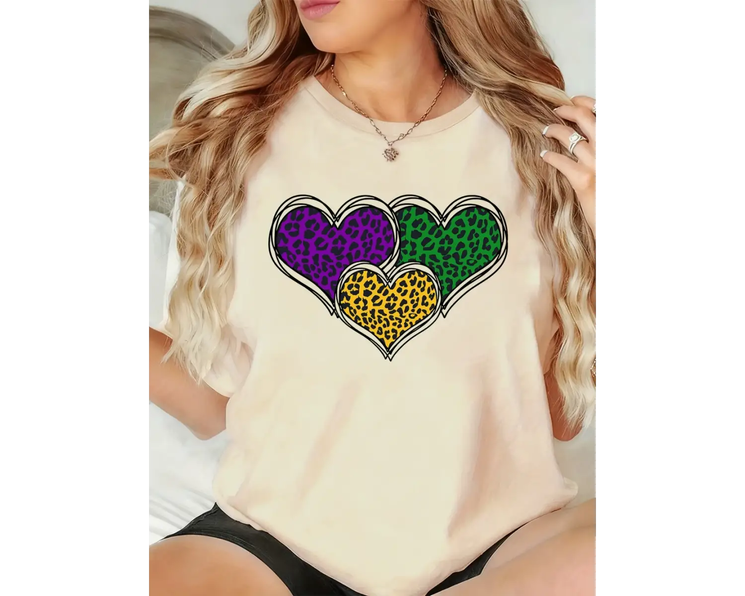 Urban Pop Graphic Kadın Tişört KoleksiyonuKod 5425