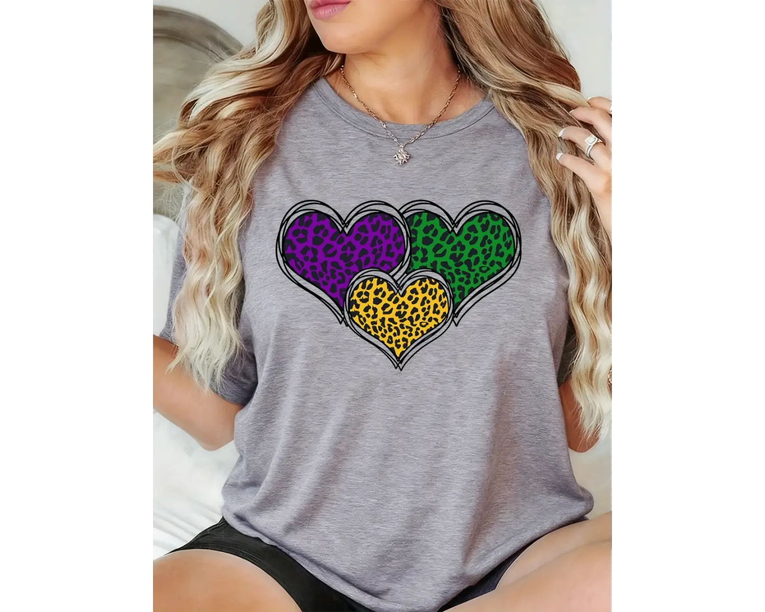 Urban Pop Graphic Kadın Tişört KoleksiyonuKod 5425