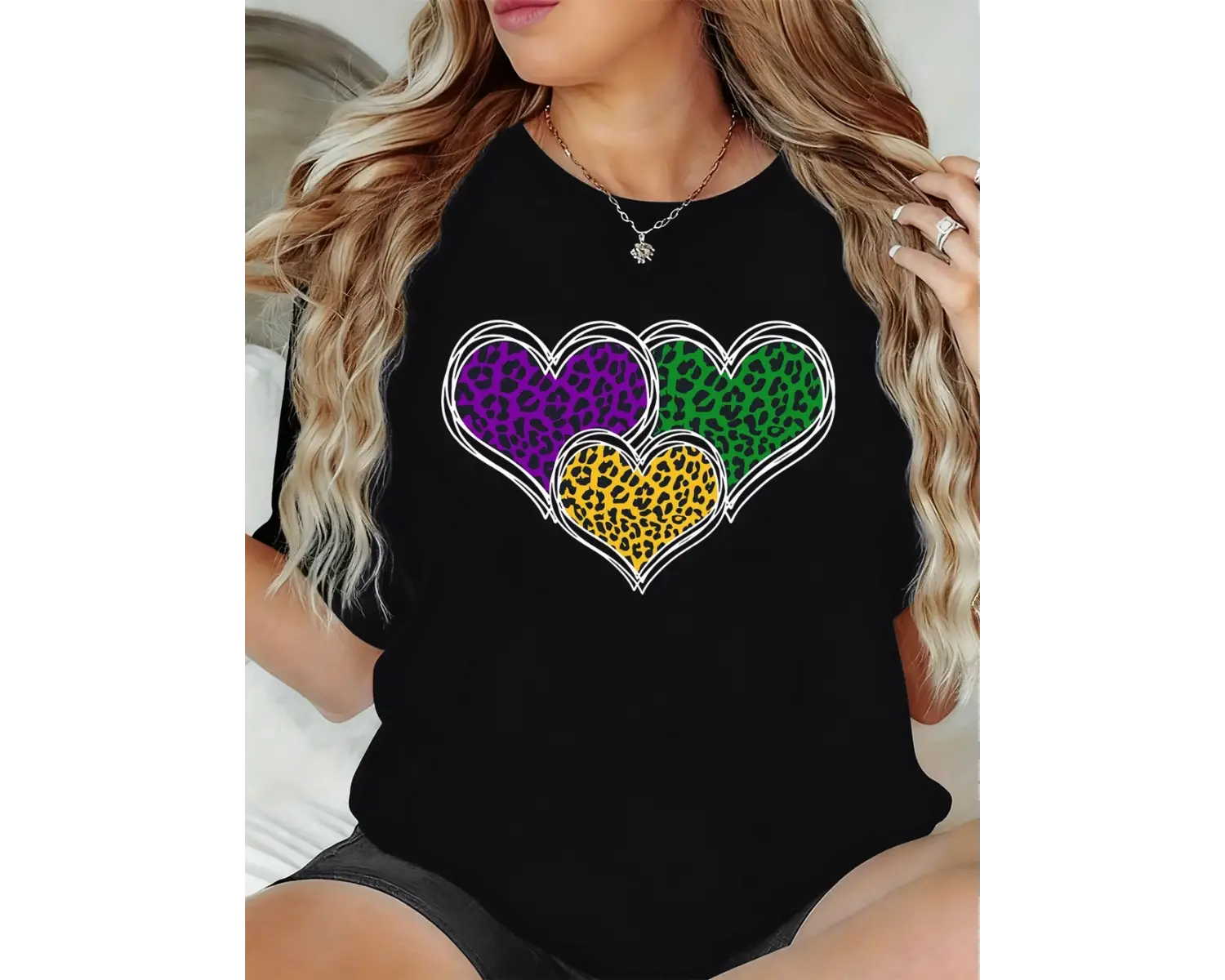 Urban Pop Graphic Kadın Tişört KoleksiyonuKod 5425