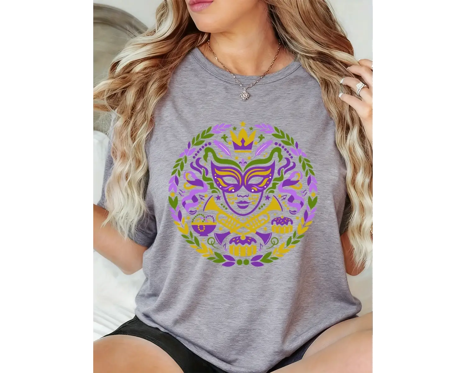 Urban Pop Graphic Kadın Tişört KoleksiyonuKod 5427