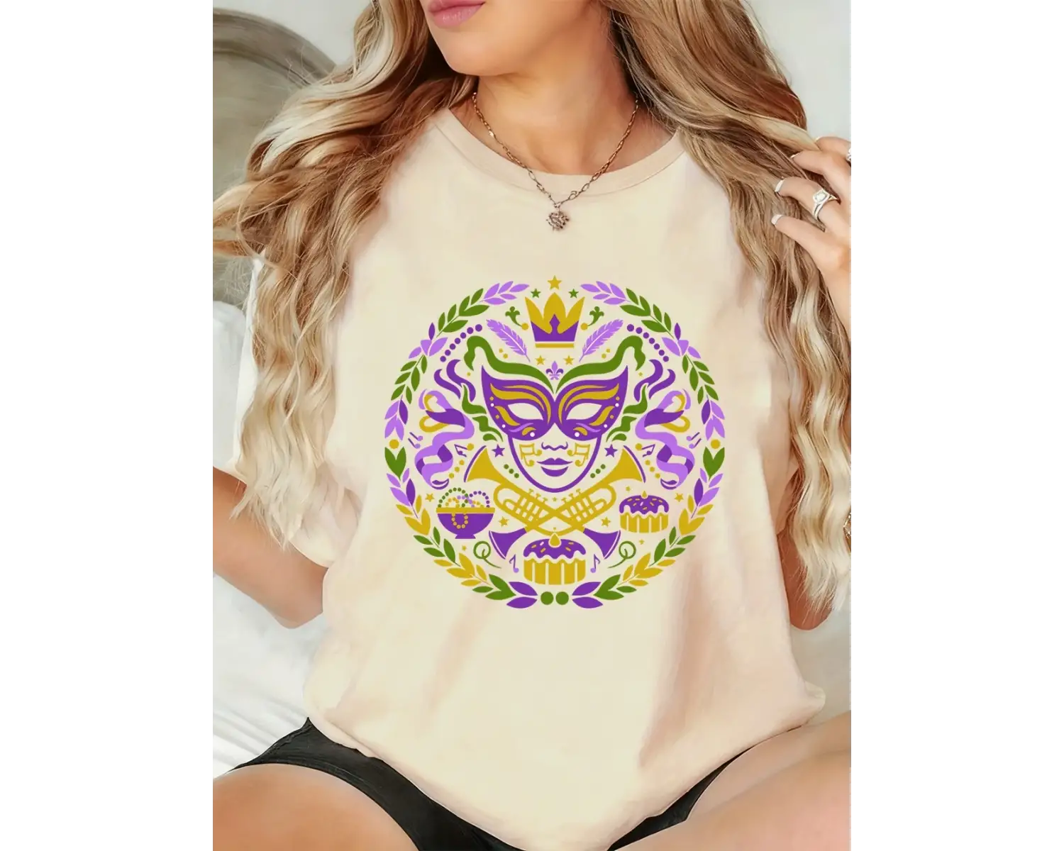 Urban Pop Graphic Kadın Tişört KoleksiyonuKod 5427