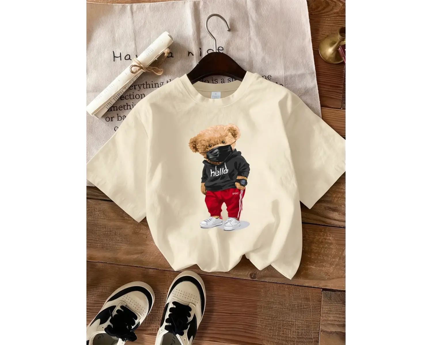 Urban Pop Graphic Kadın Tişört KoleksiyonuKod 5429