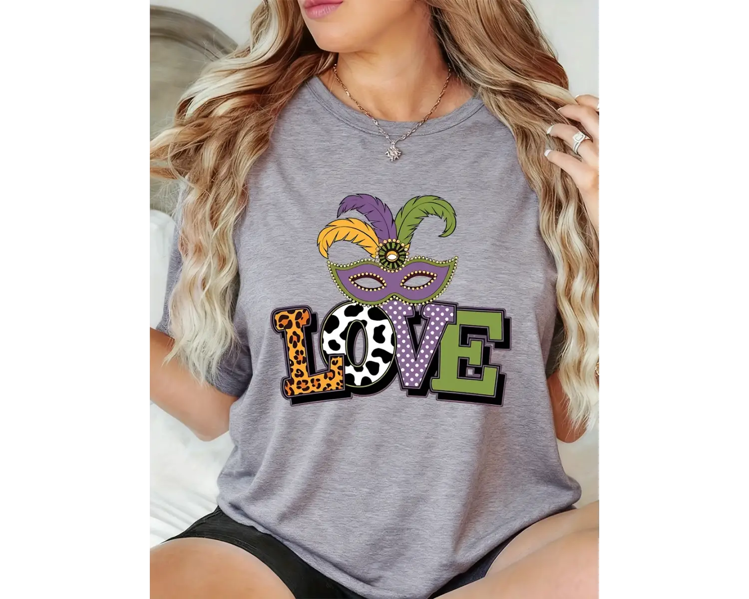 Urban Pop Graphic Kadın Tişört KoleksiyonuKod 5430