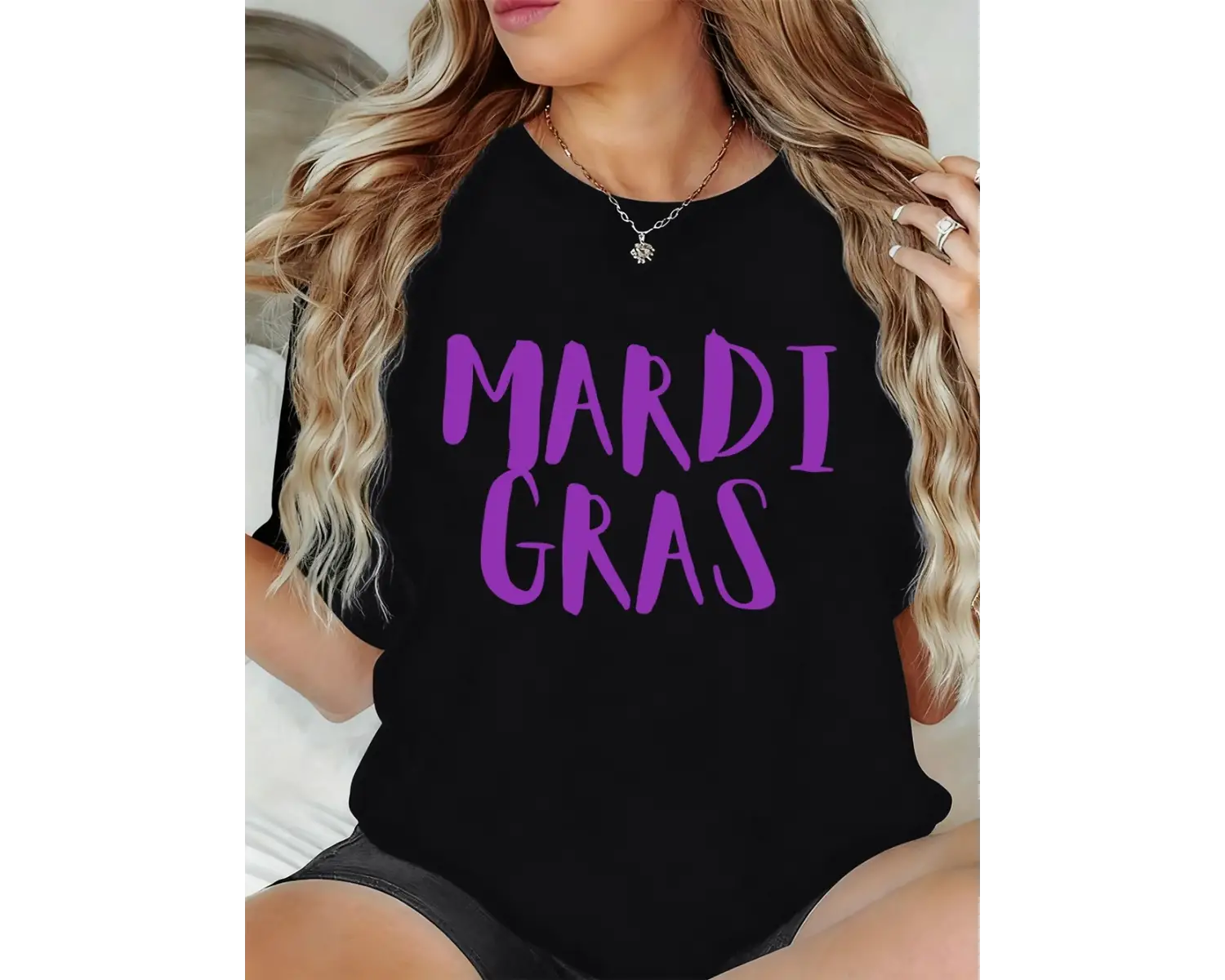 Urban Pop Graphic Kadın Tişört KoleksiyonuKod 5434