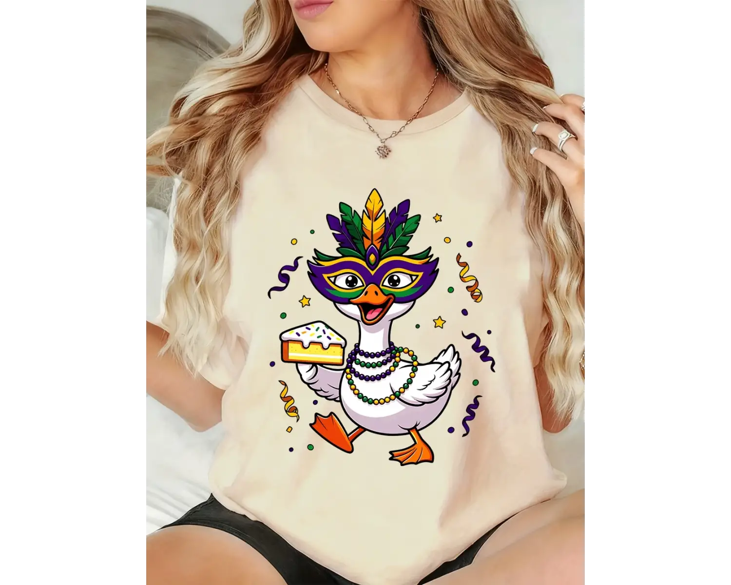 Urban Pop Graphic Kadın Tişört KoleksiyonuKod 5437