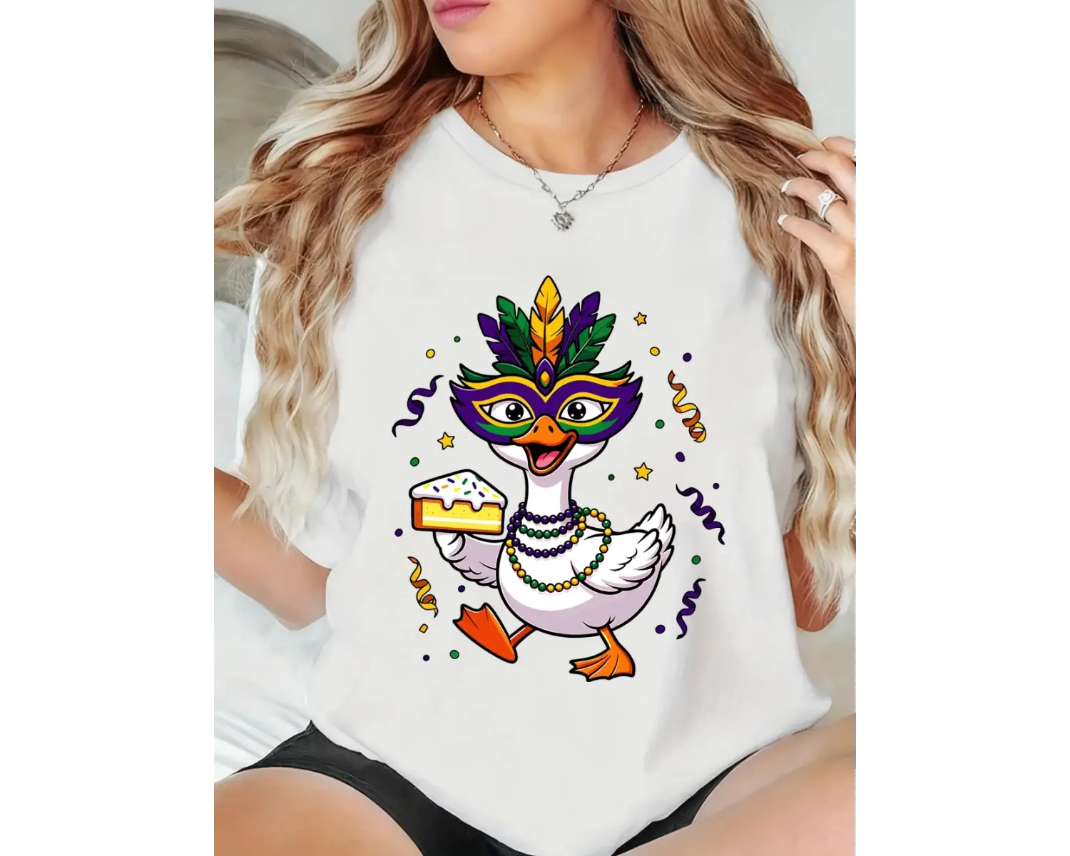 Urban Pop Graphic Kadın Tişört KoleksiyonuKod 5437