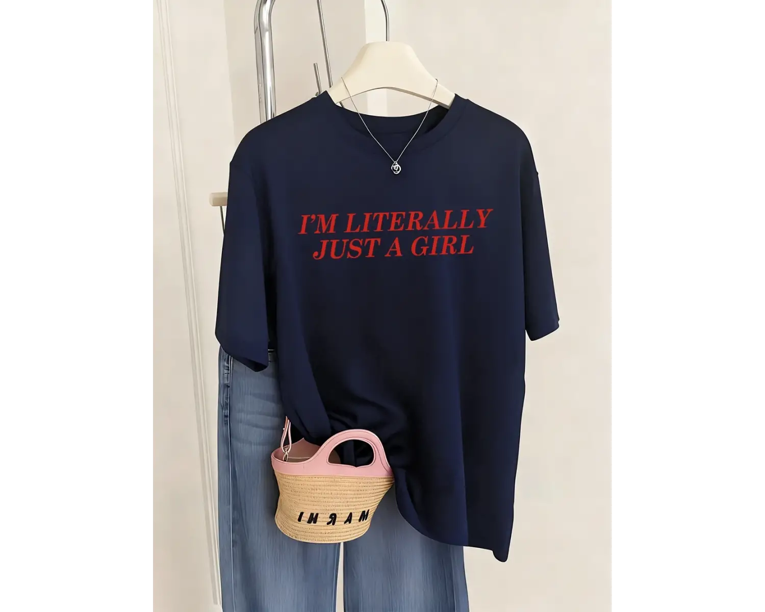 Urban Pop Graphic Kadın Tişört KoleksiyonuKod 5442