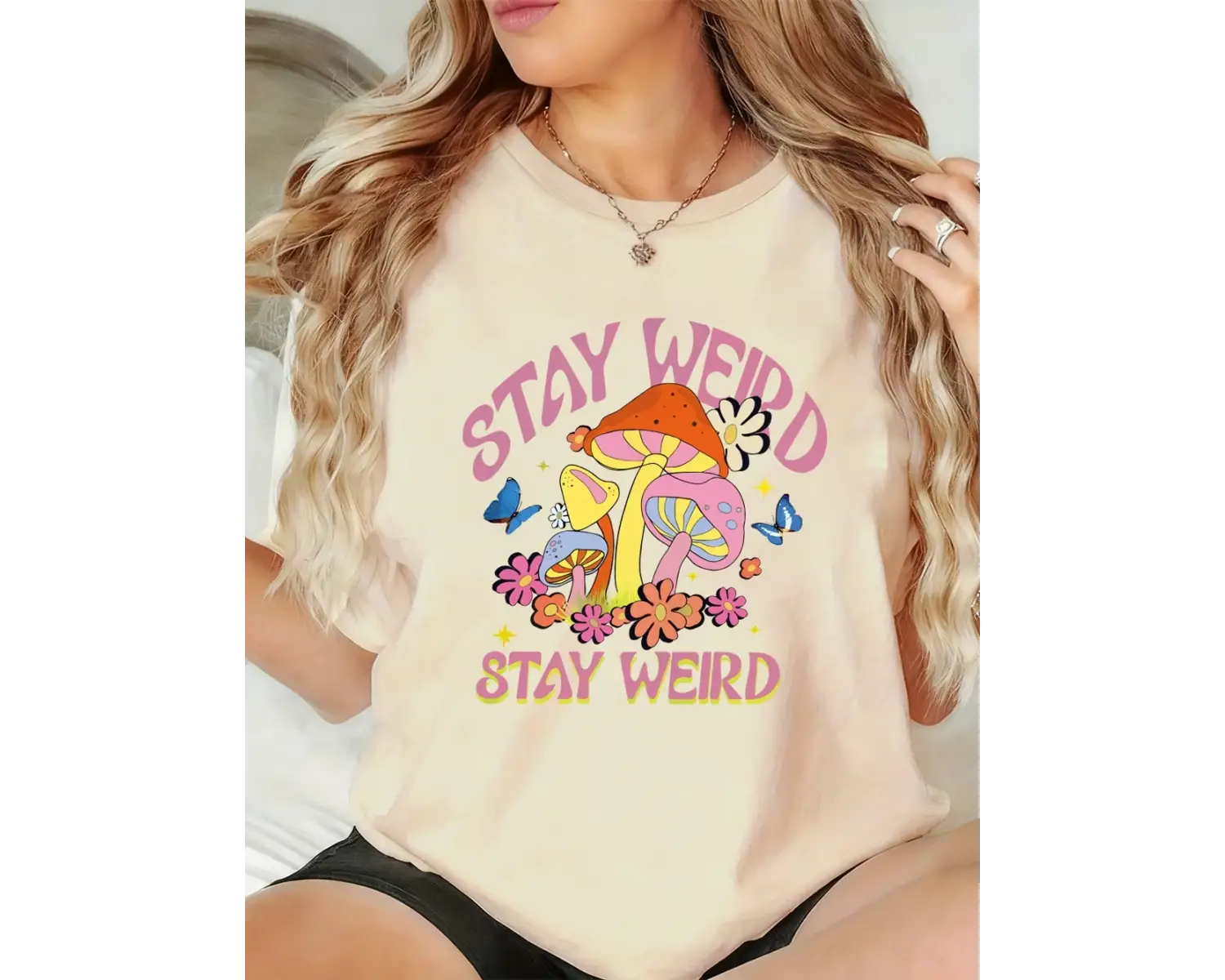 Urban Pop Graphic Kadın Tişört KoleksiyonuKod 5446