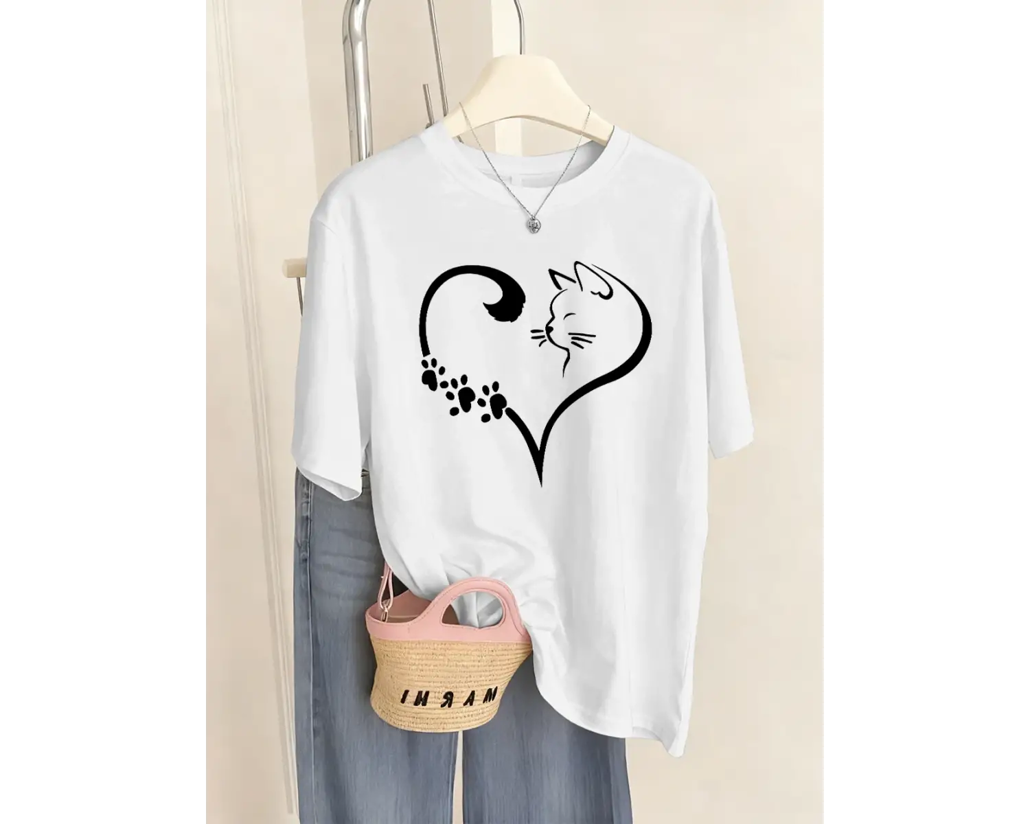 Urban Pop Graphic Kadın Tişört KoleksiyonuKod 5447