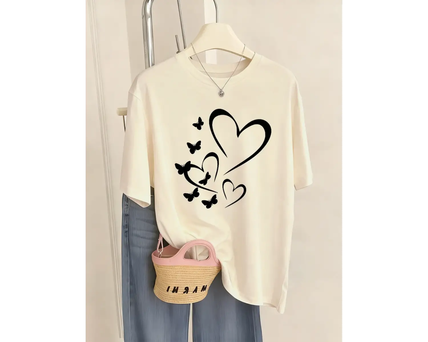 Urban Pop Graphic Kadın Tişört KoleksiyonuKod 5452