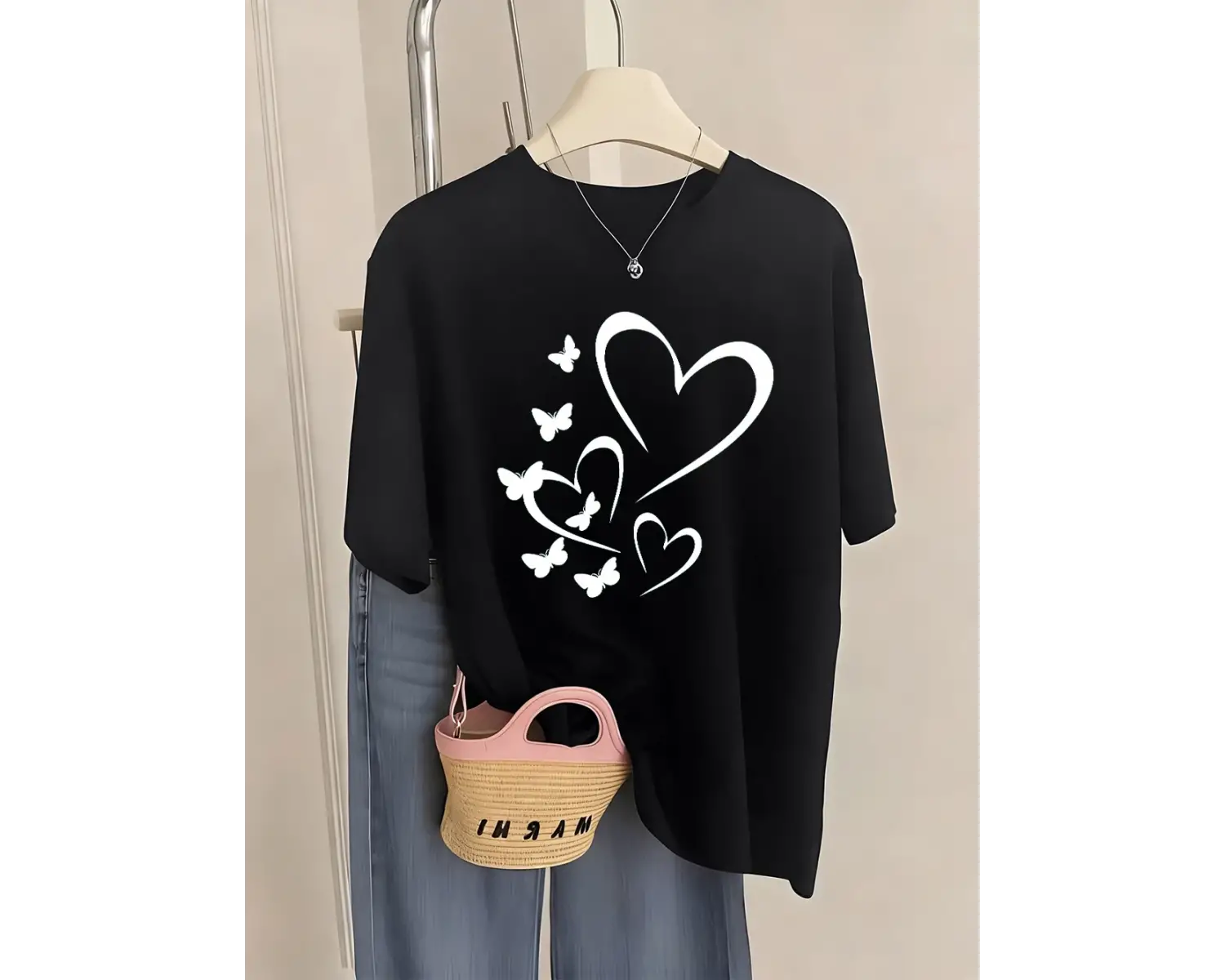 Urban Pop Graphic Kadın Tişört KoleksiyonuKod 5452