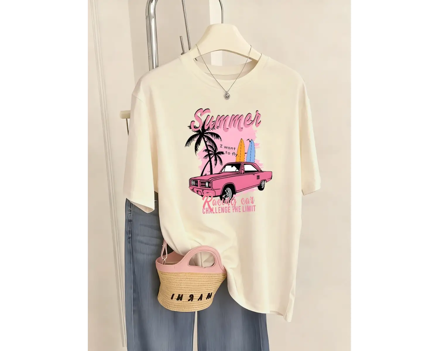 Urban Pop Graphic Kadın Tişört KoleksiyonuKod 5454