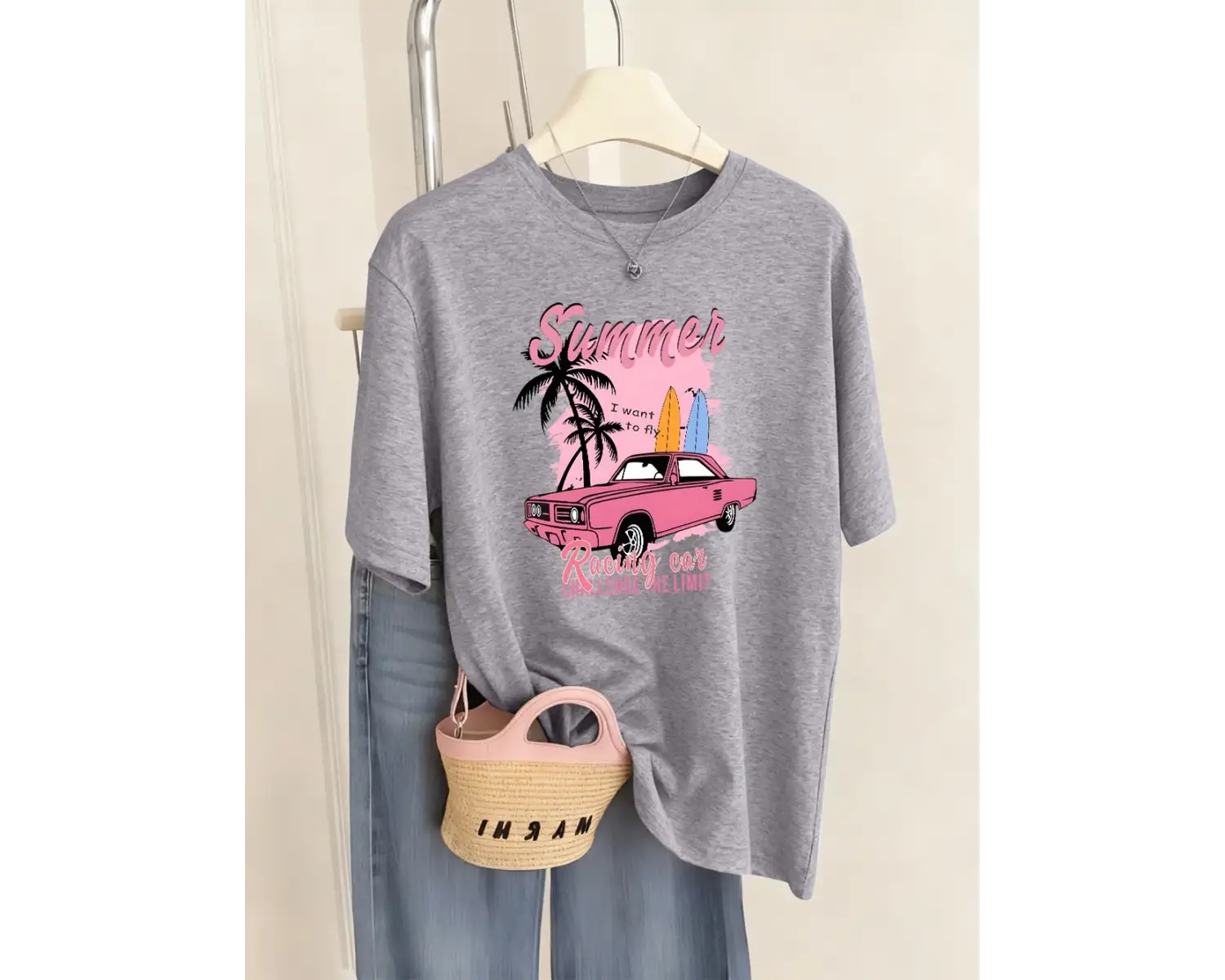 Urban Pop Graphic Kadın Tişört KoleksiyonuKod 5454