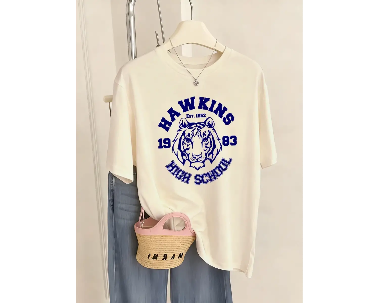 Urban Pop Graphic Kadın Tişört KoleksiyonuKod 5456