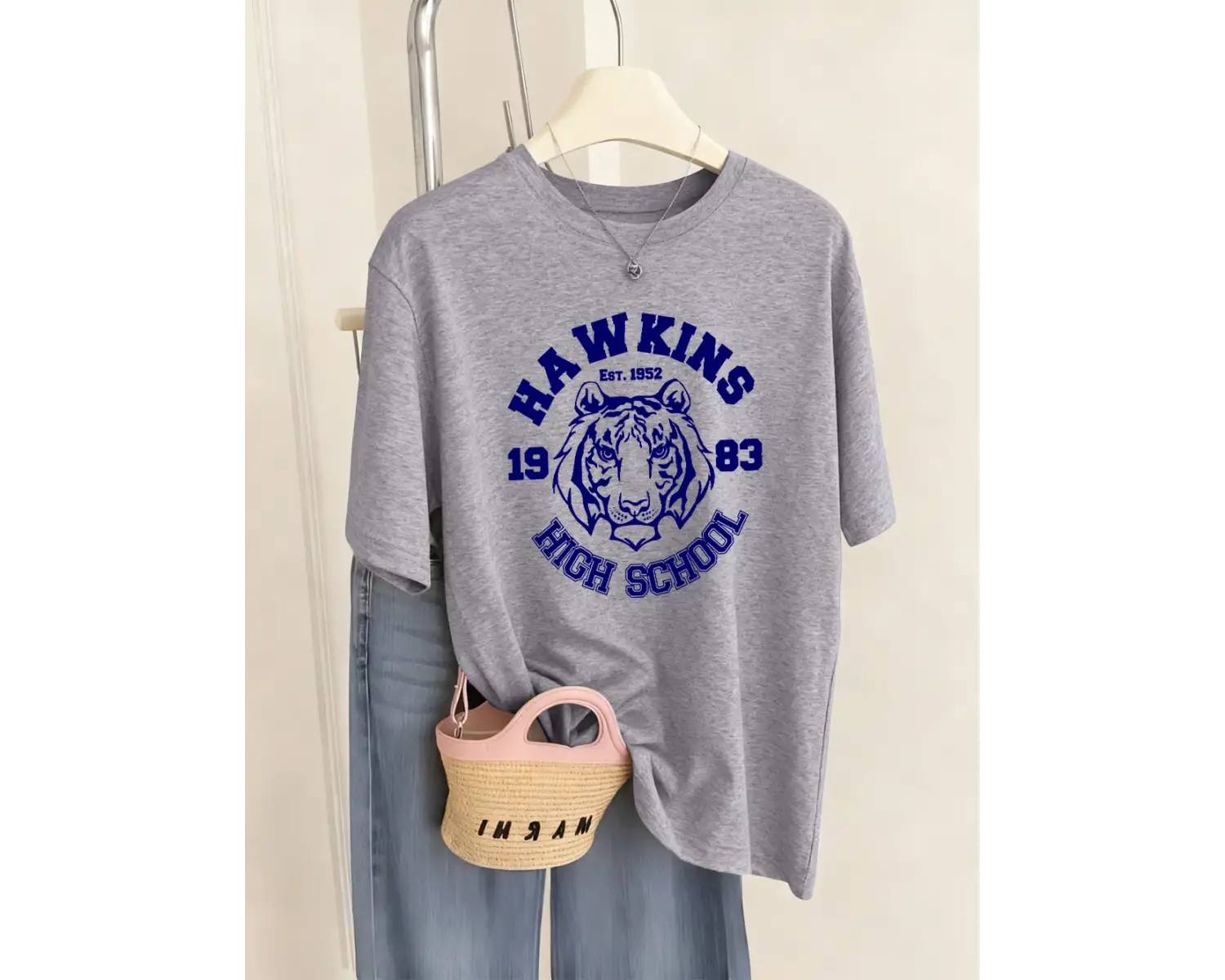 Urban Pop Graphic Kadın Tişört KoleksiyonuKod 5456