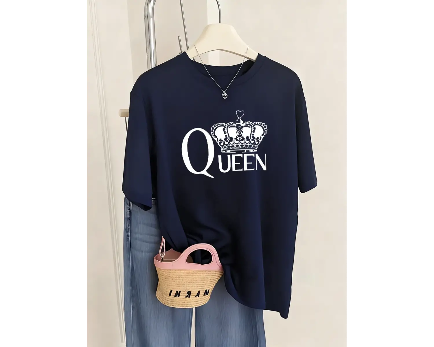 Urban Pop Graphic Kadın Tişört KoleksiyonuKod 5461