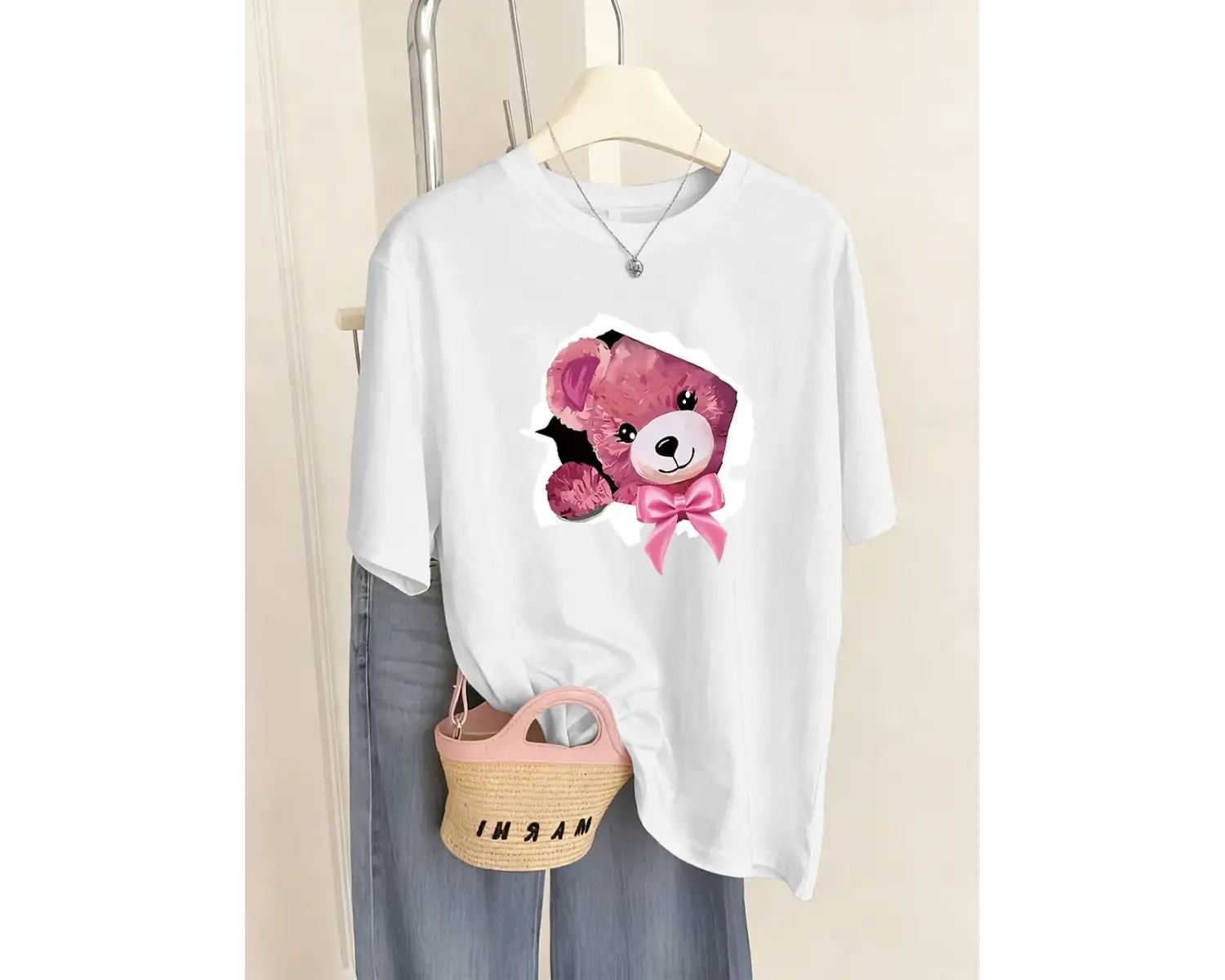 Urban Pop Graphic Kadın Tişört KoleksiyonuKod 5464