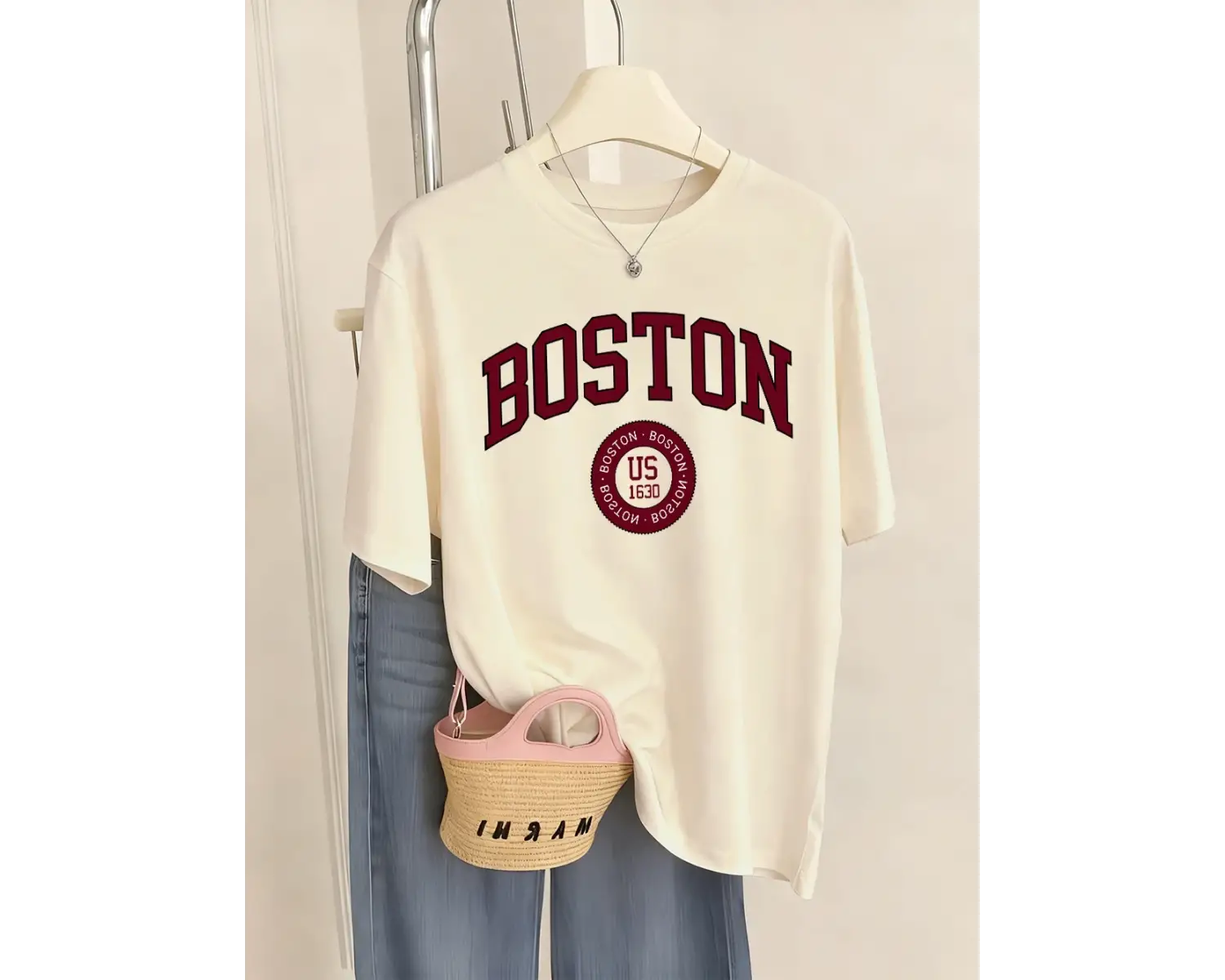 Urban Pop Graphic Kadın Tişört KoleksiyonuKod 5465