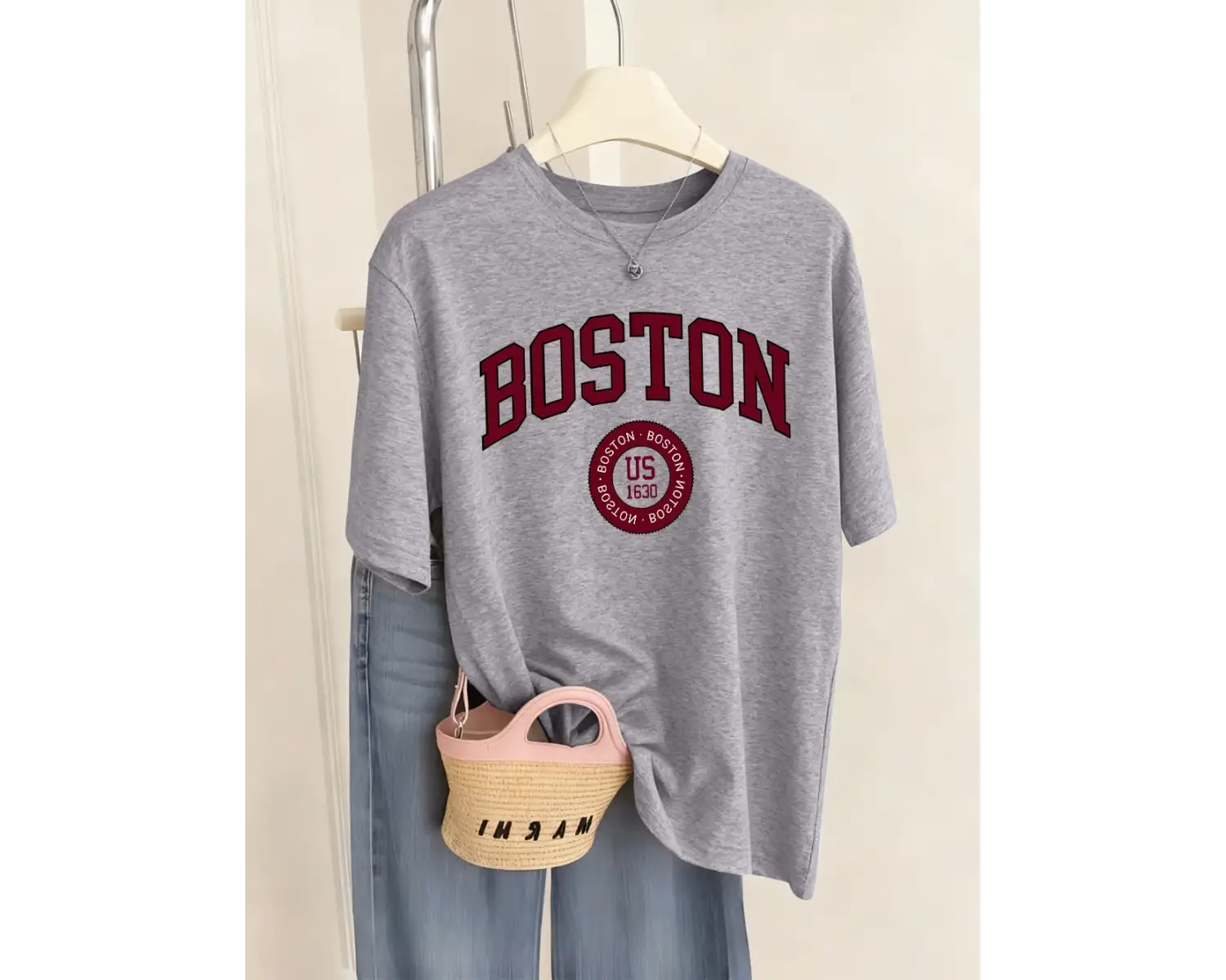 Urban Pop Graphic Kadın Tişört KoleksiyonuKod 5465