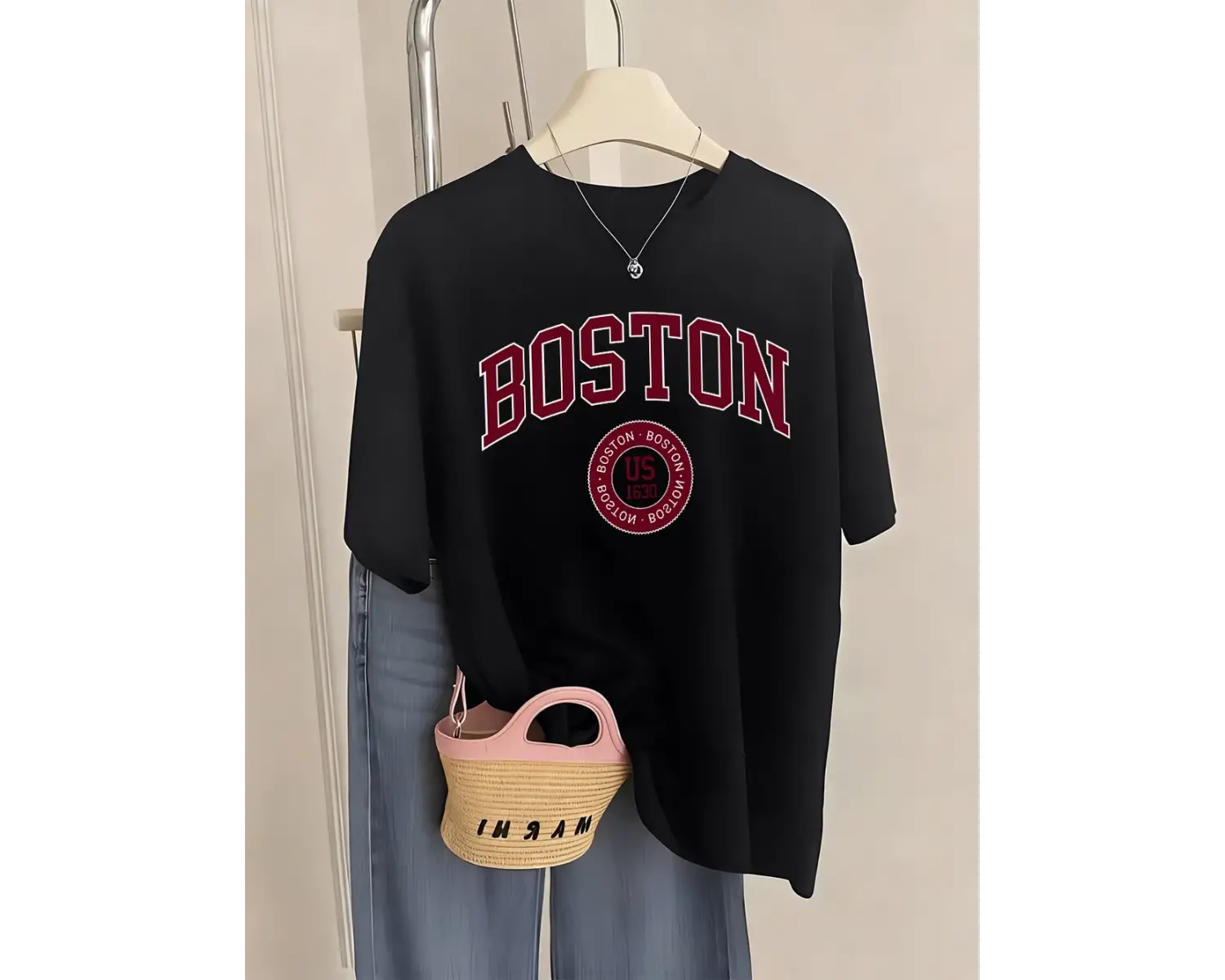 Urban Pop Graphic Kadın Tişört KoleksiyonuKod 5465