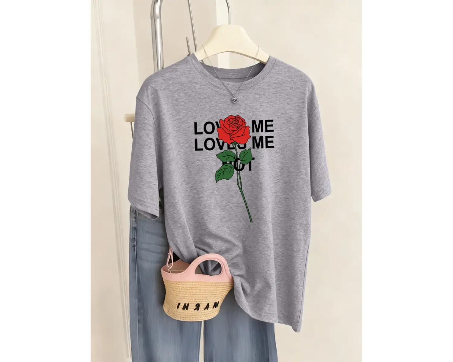 Urban Pop Graphic Kadın Tişört KoleksiyonuKod 5470