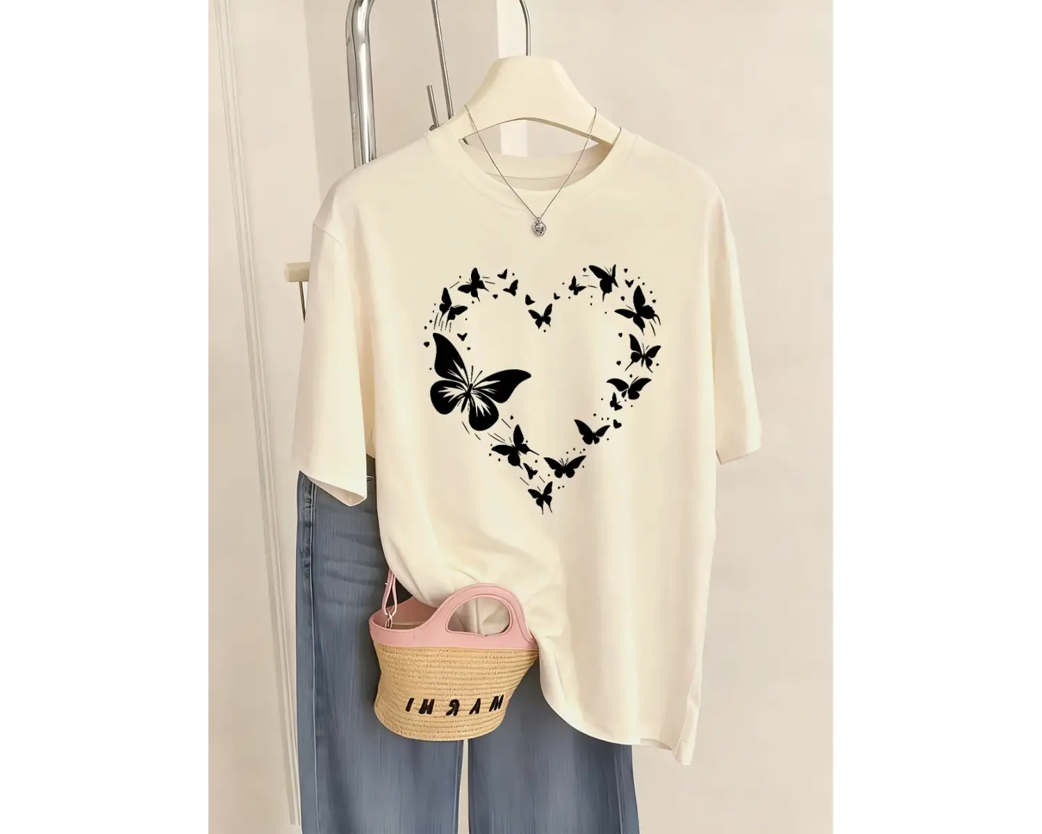 Urban Pop Graphic Kadın Tişört KoleksiyonuKod 5472