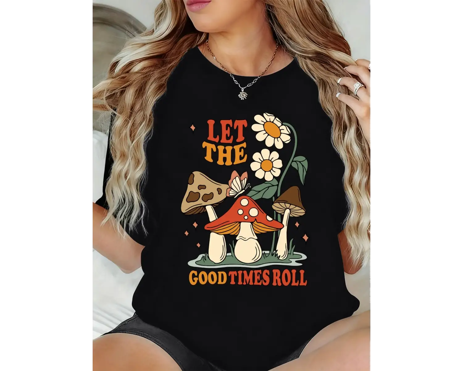 Urban Pop Graphic Kadın Tişört KoleksiyonuKod 5474