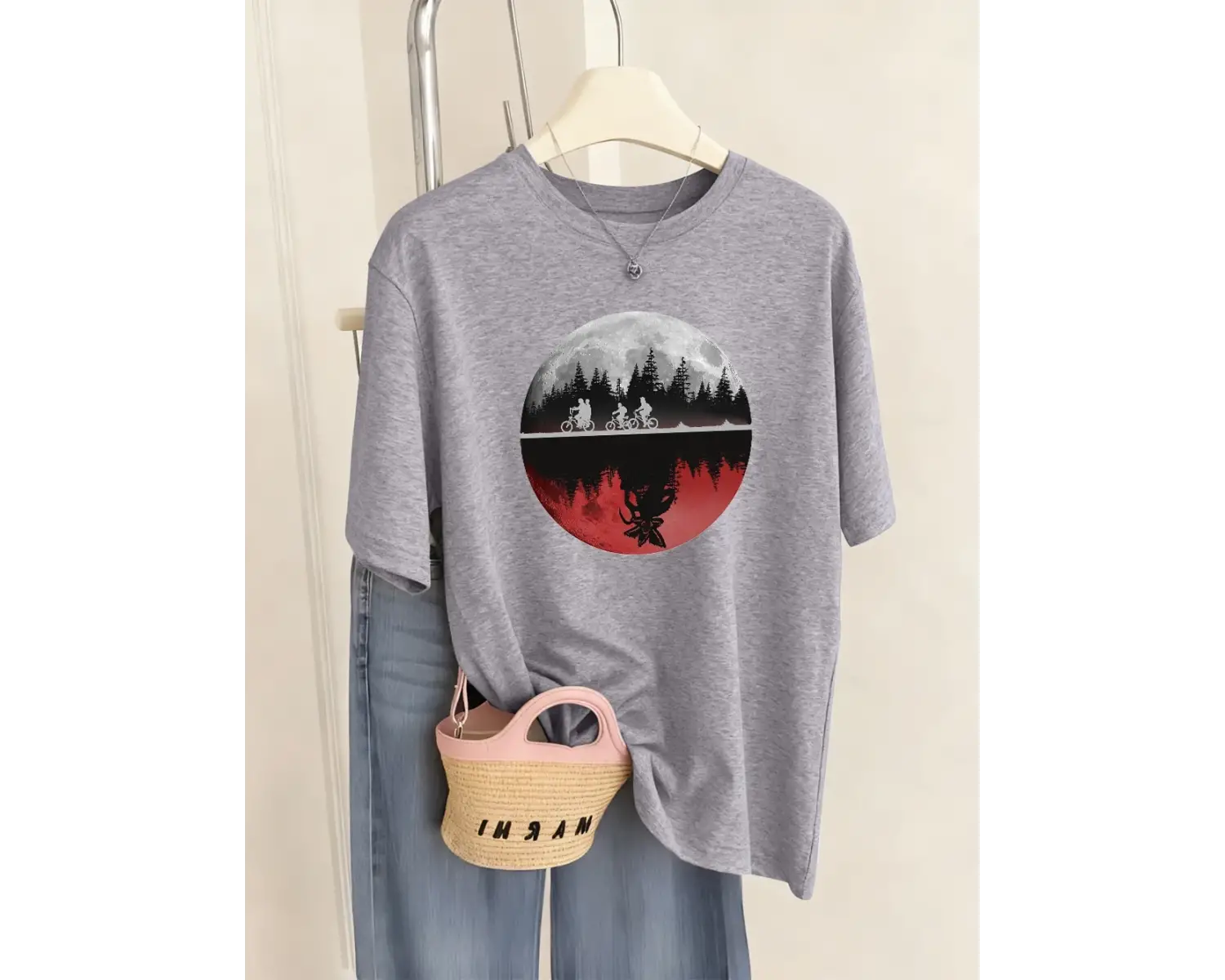 Urban Pop Graphic Kadın Tişört KoleksiyonuKod 5476