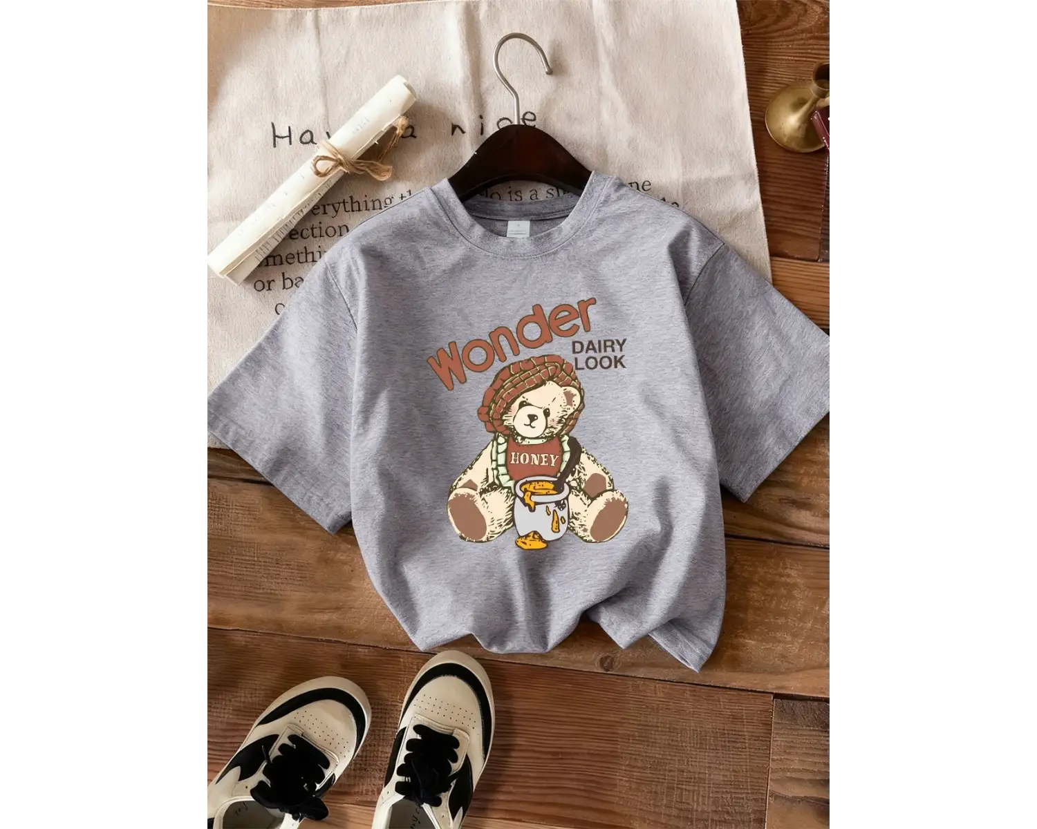 Urban Pop Graphic Kadın Tişört KoleksiyonuKod 5480