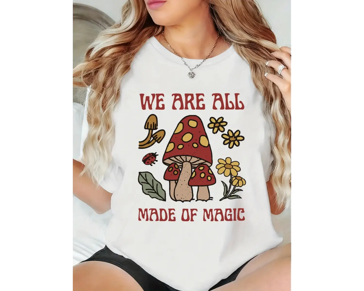 Urban Pop Graphic Kadın Tişört KoleksiyonuKod 5486