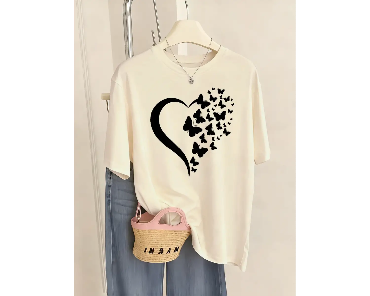 Urban Pop Graphic Kadın Tişört KoleksiyonuKod 5488