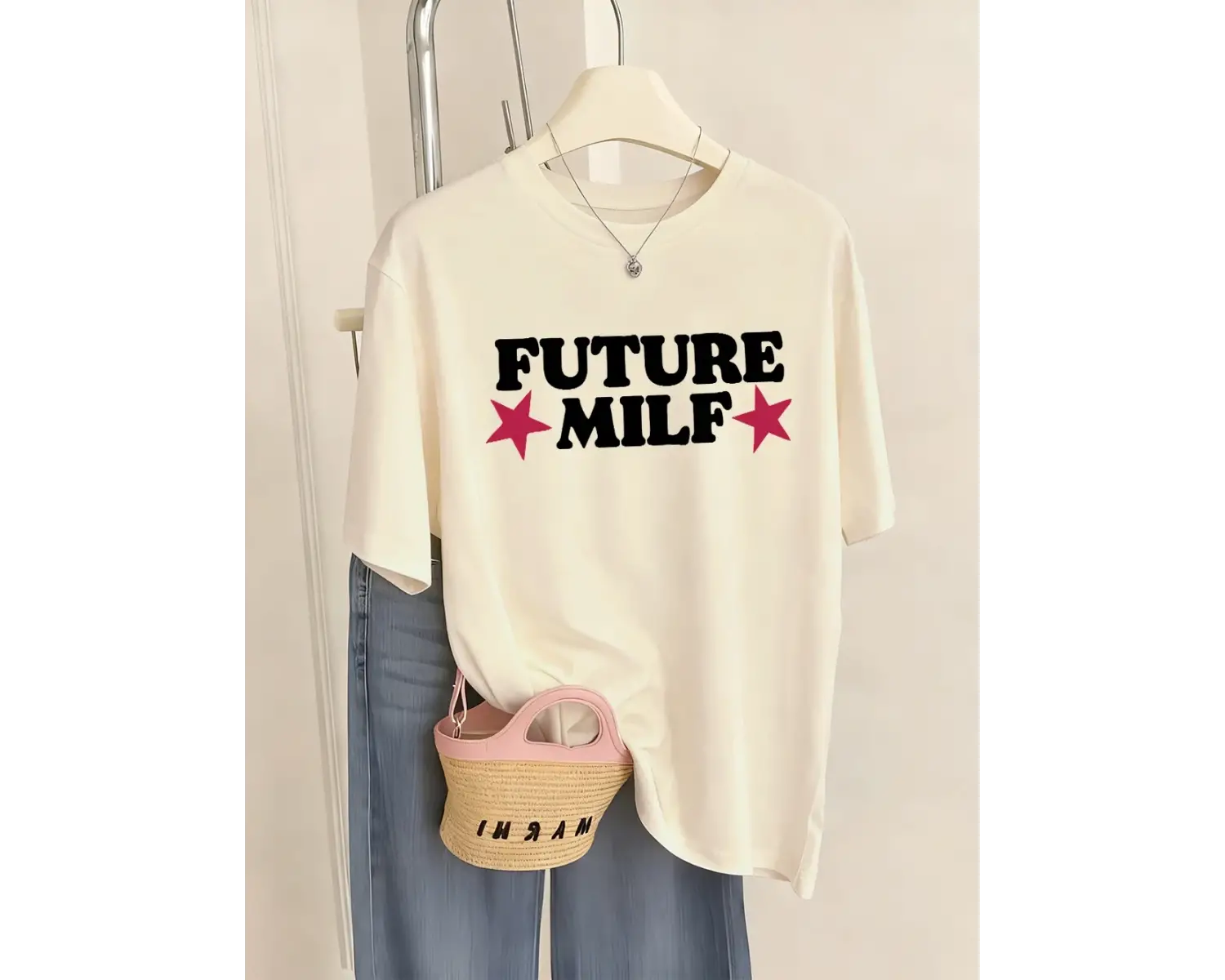 Urban Pop Graphic Kadın Tişört KoleksiyonuKod 5493