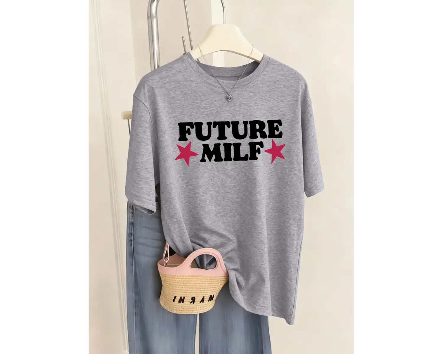 Urban Pop Graphic Kadın Tişört KoleksiyonuKod 5493