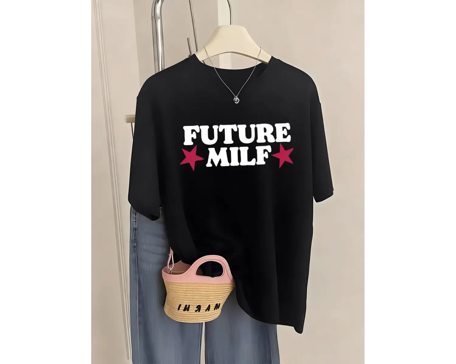 Urban Pop Graphic Kadın Tişört KoleksiyonuKod 5493