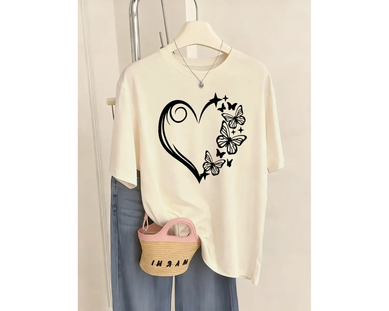 Urban Pop Graphic Kadın Tişört KoleksiyonuKod 5494