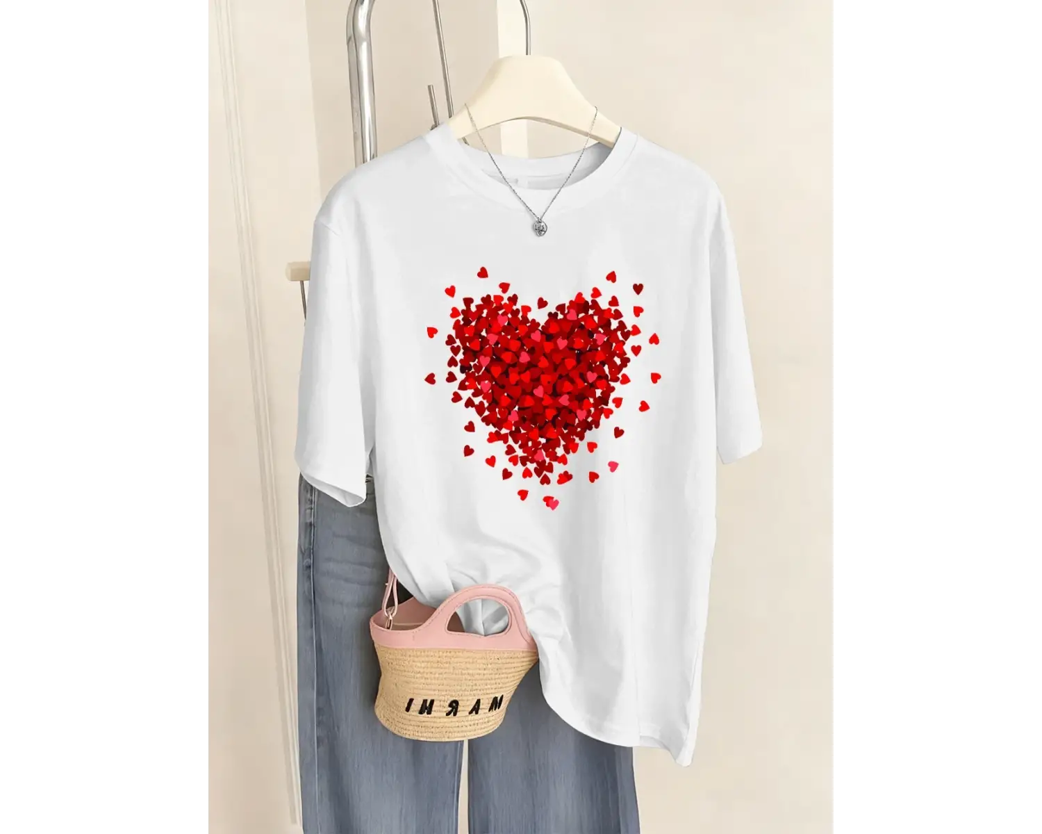 Urban Pop Graphic Kadın Tişört KoleksiyonuKod 5503