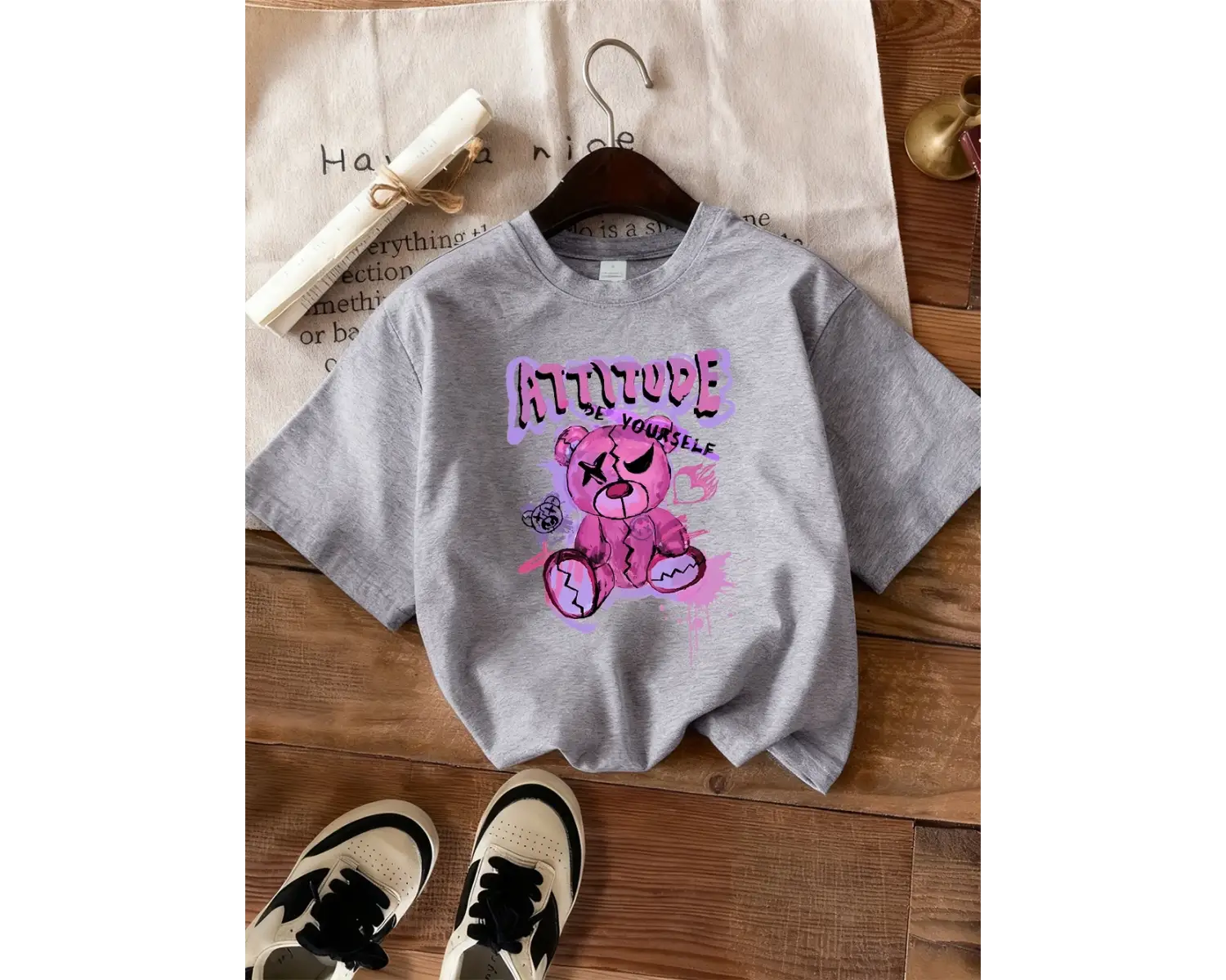 Urban Pop Graphic Kadın Tişört KoleksiyonuKod 5513