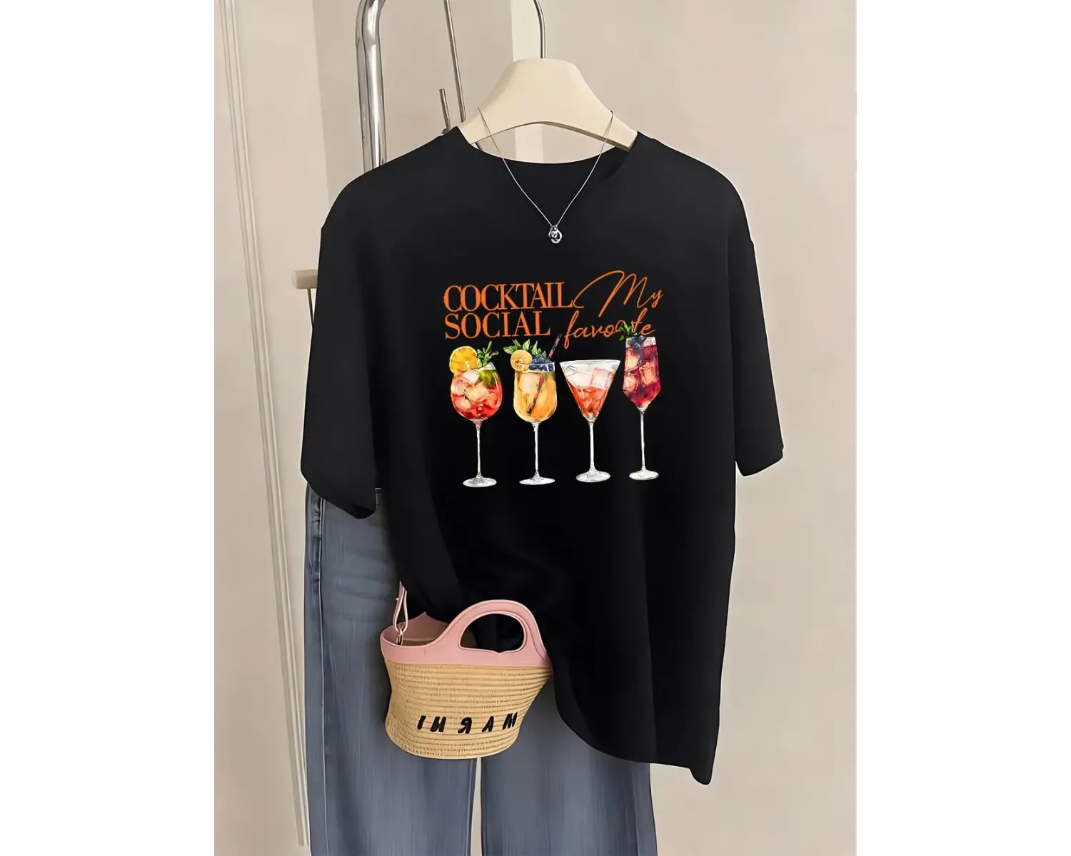 Urban Pop Graphic Kadın Tişört KoleksiyonuKod 5515