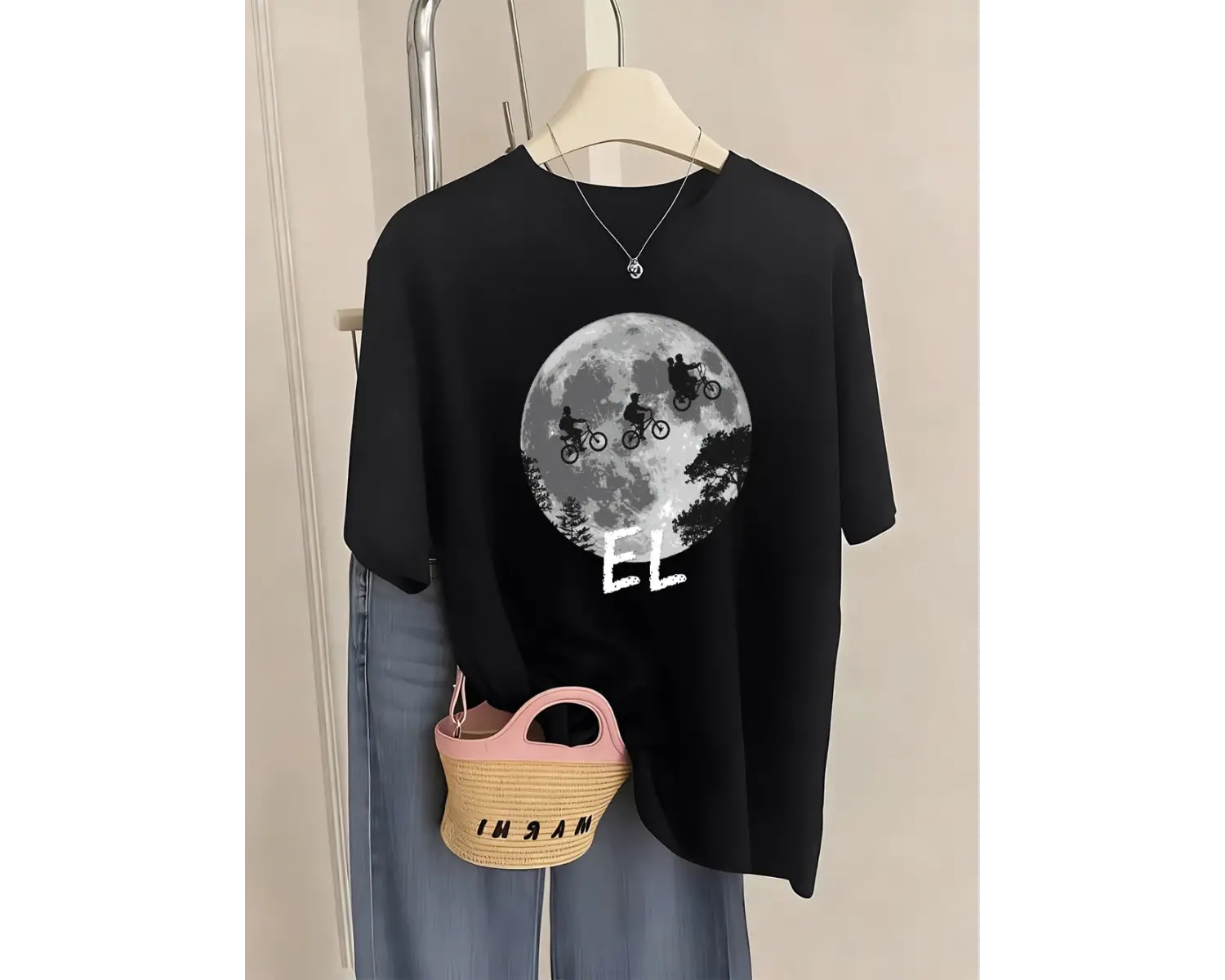 Urban Pop Graphic Kadın Tişört KoleksiyonuKod 5520