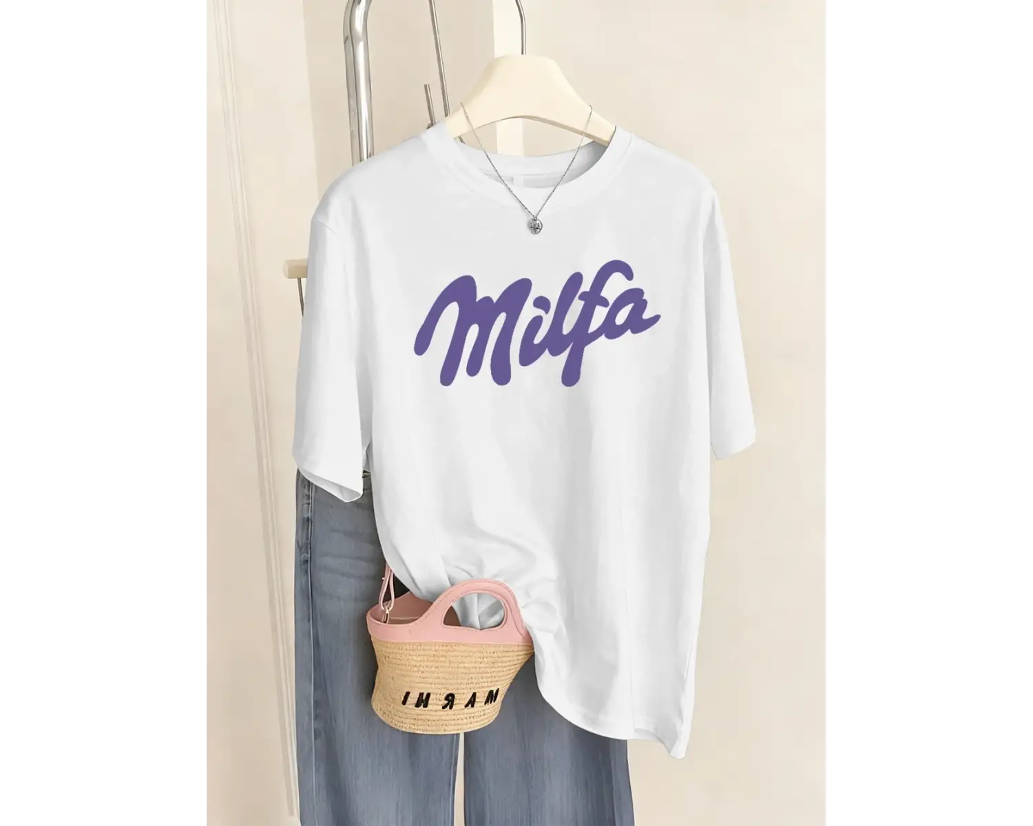 Urban Pop Graphic Kadın Tişört KoleksiyonuKod 5525