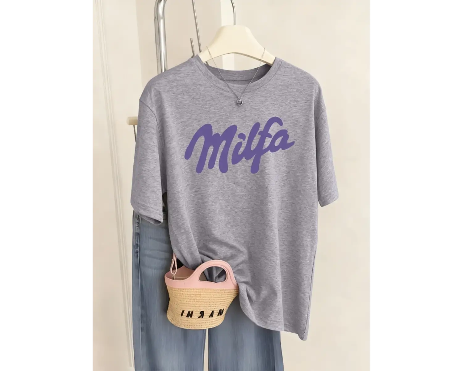 Urban Pop Graphic Kadın Tişört KoleksiyonuKod 5525