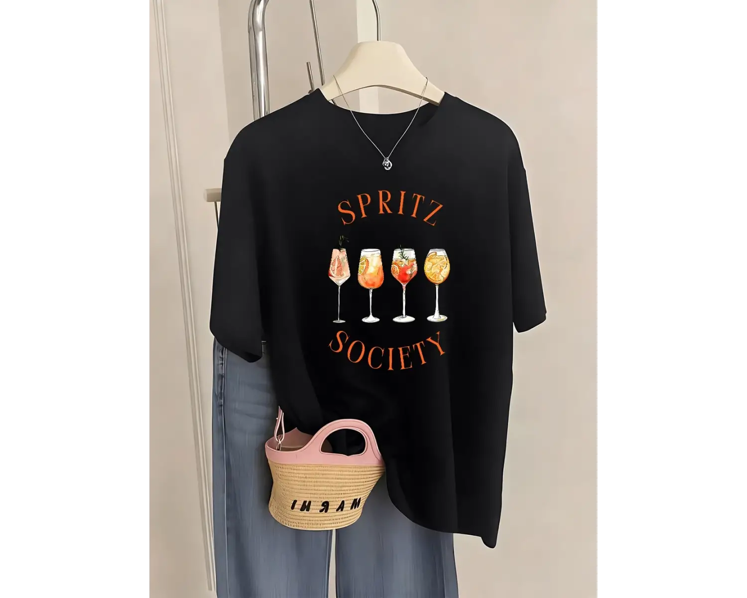 Urban Pop Graphic Kadın Tişört KoleksiyonuKod 5529