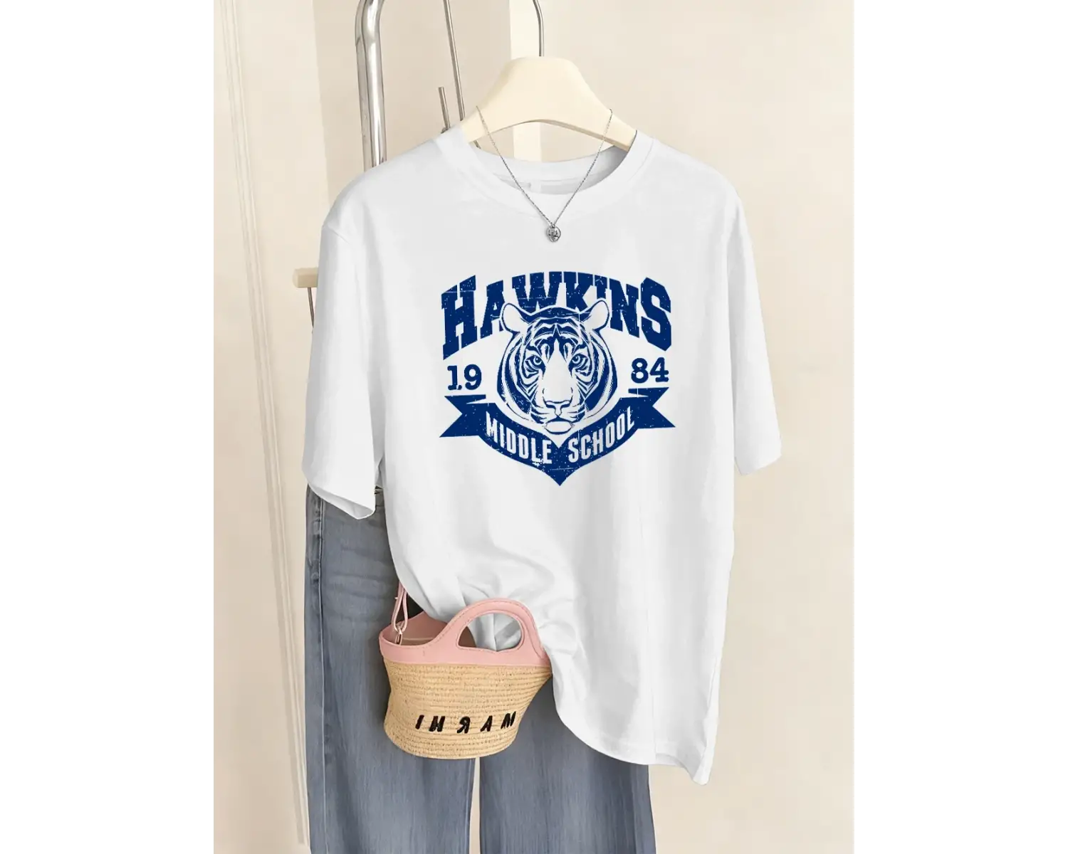 Urban Pop Graphic Kadın Tişört KoleksiyonuKod 5534